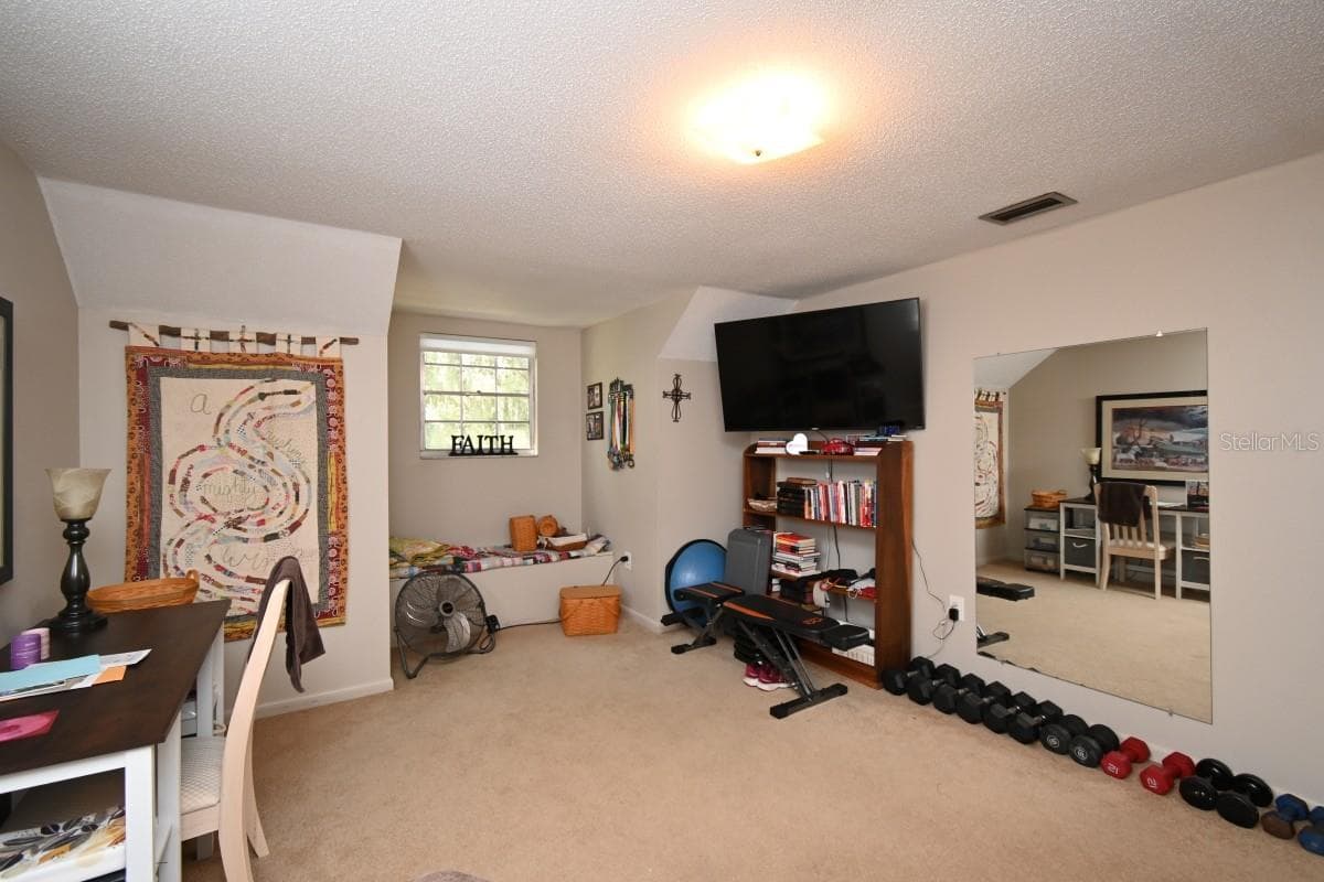 Single Family Residence at 35833 LAKESHORE DR, DADE CITY, photo 27 of 38