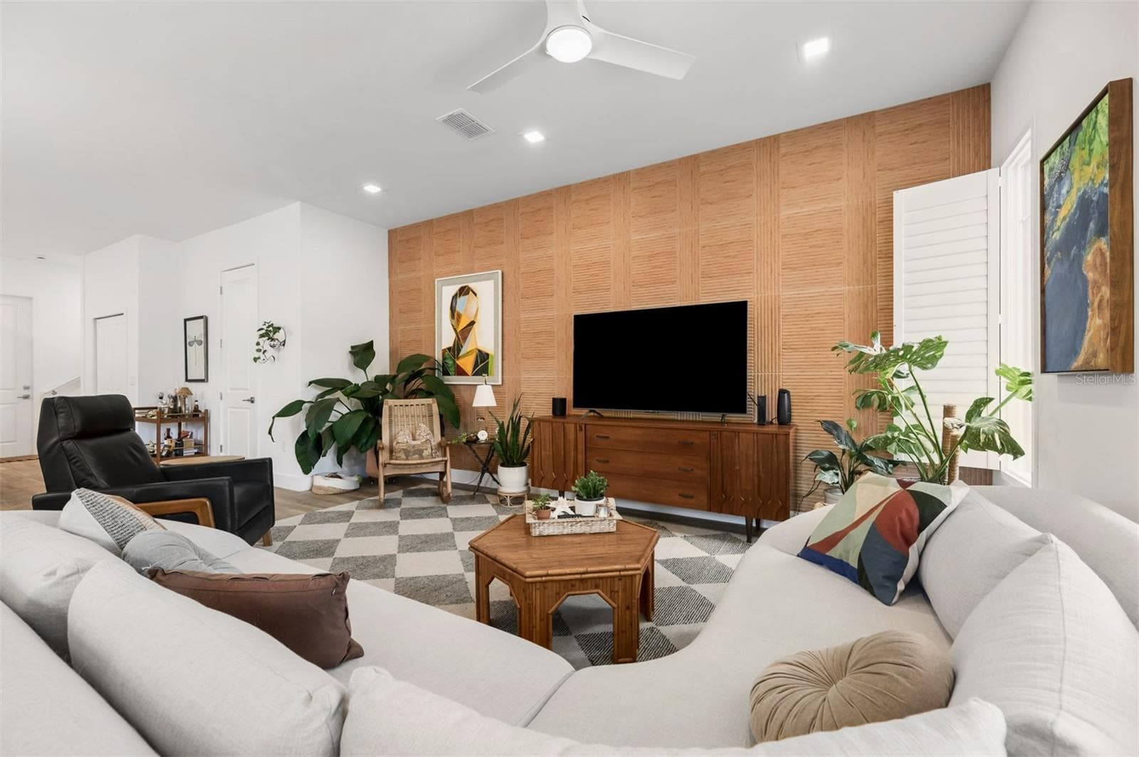 Townhouse at 523 W PRINCETON ST, ORLANDO, photo 12 of 41