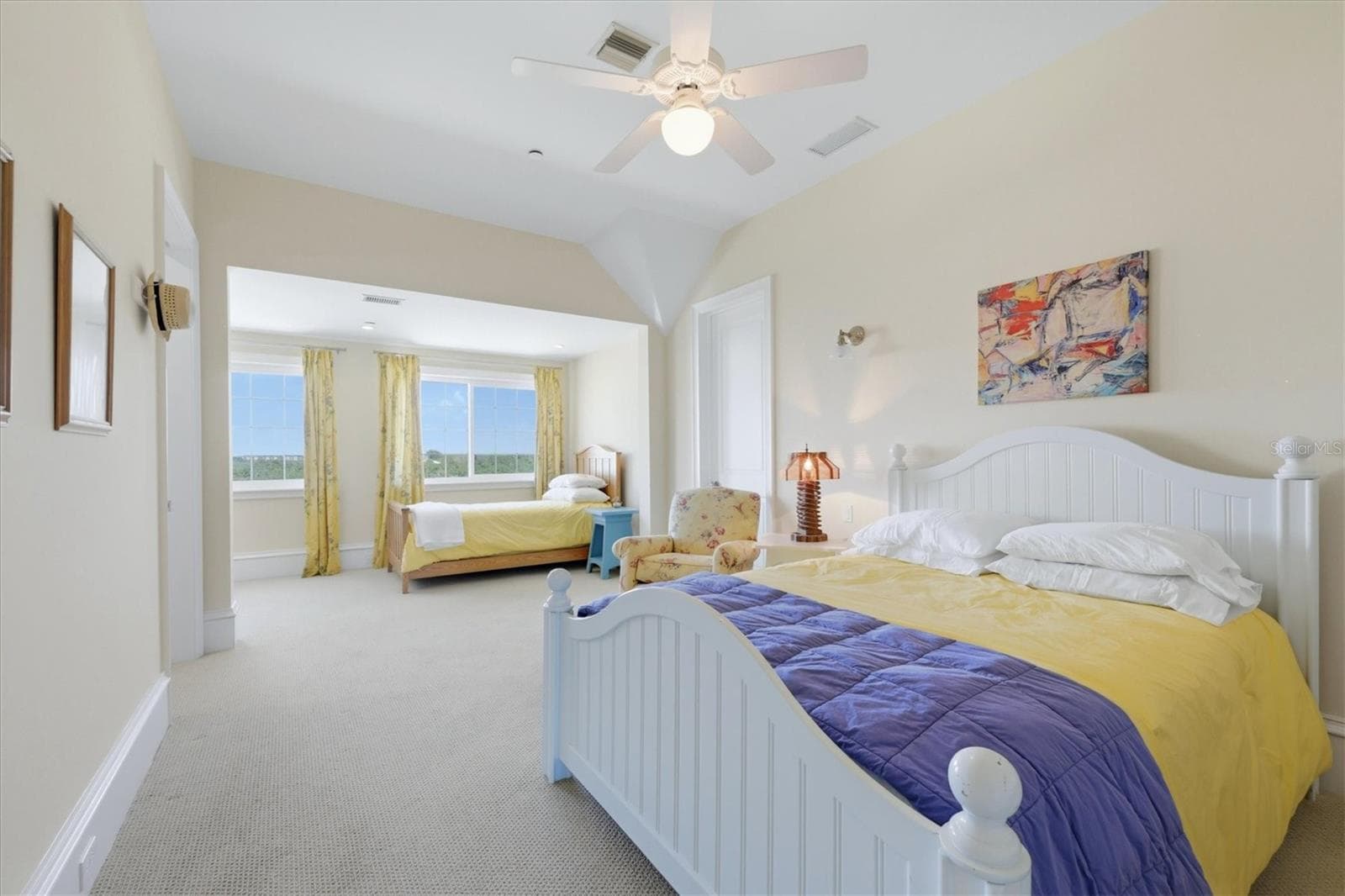 Spacious guest bedroom - 7394 PALM ISLAND DR, PLACIDA
