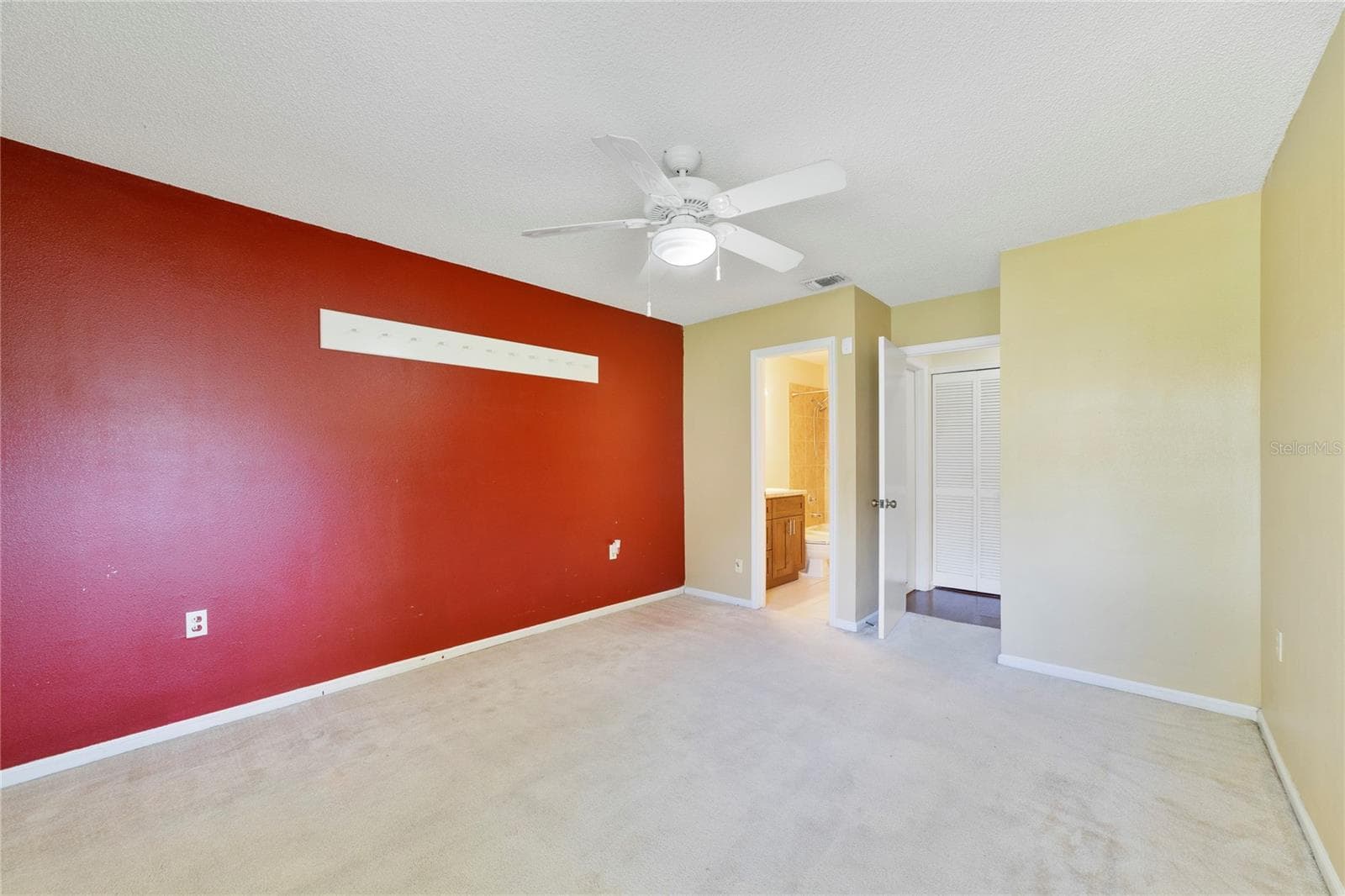 Second Primary Bedroom with En Suite Bath - 260 W SABAL PALM PL, LONGWOOD