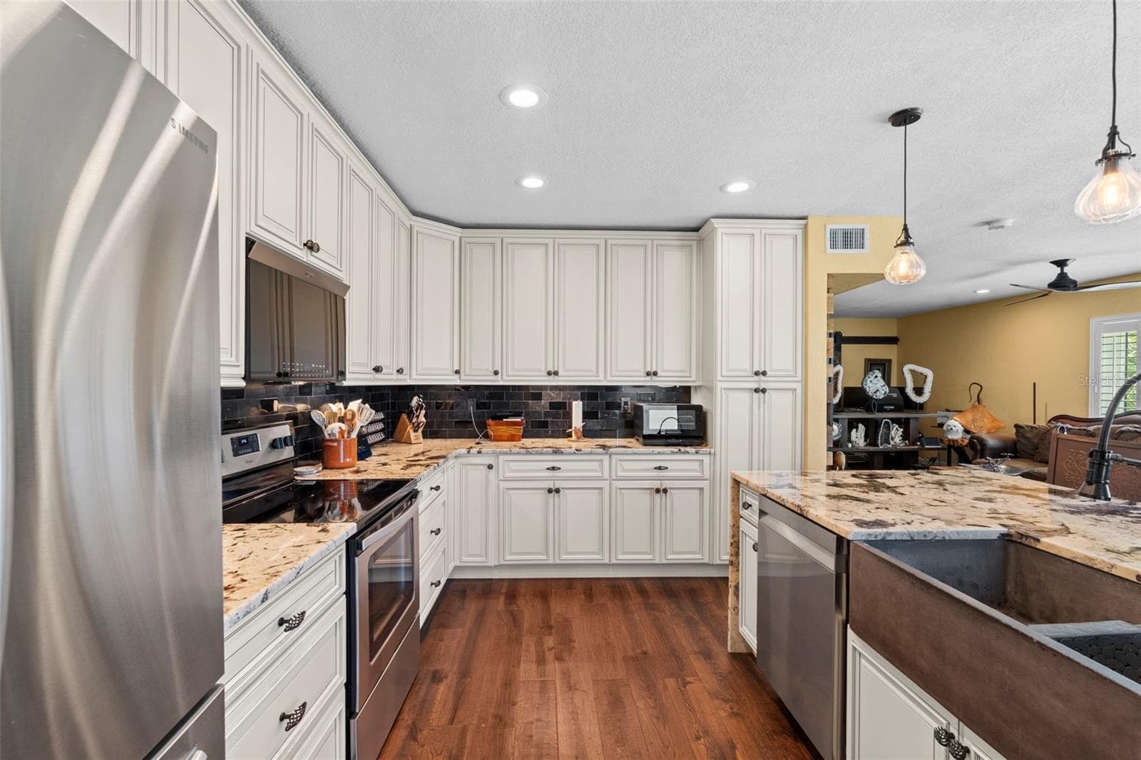 Condominium at 800 BAHIA DEL SOL DR #A, RUSKIN, photo 16 of 73
