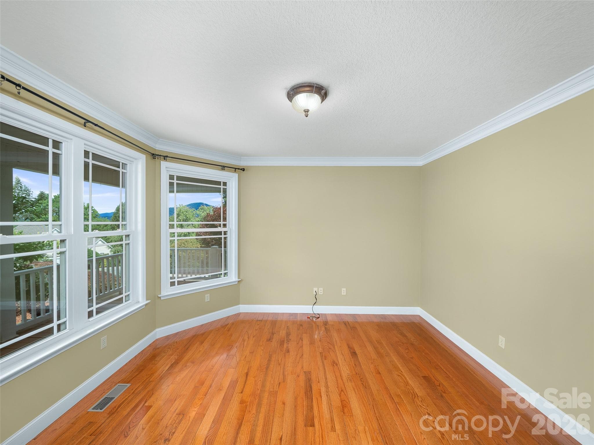 Single Family Residence at 119 Horseshoe Trail, Barnardsville, photo 15 of 48
