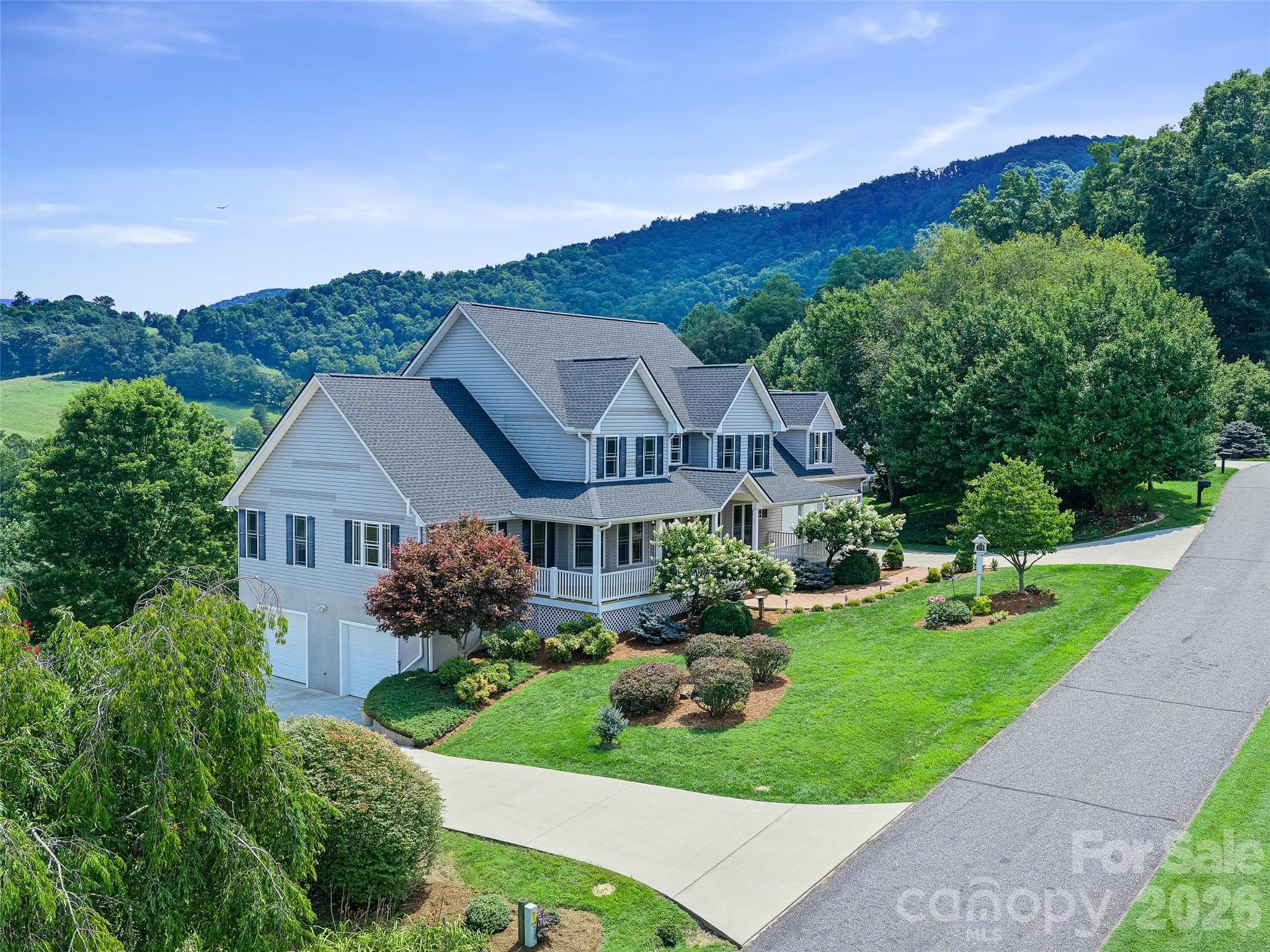 Single Family Residence at 119 Horseshoe Trail, Barnardsville, photo 44 of 48