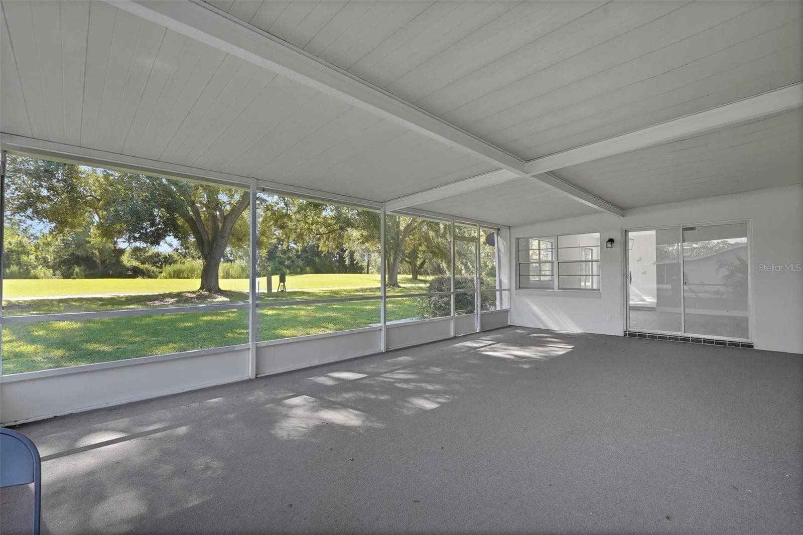 Single Family Residence at 300 GREENFIELD RD, WINTER HAVEN, photo 3 of 41