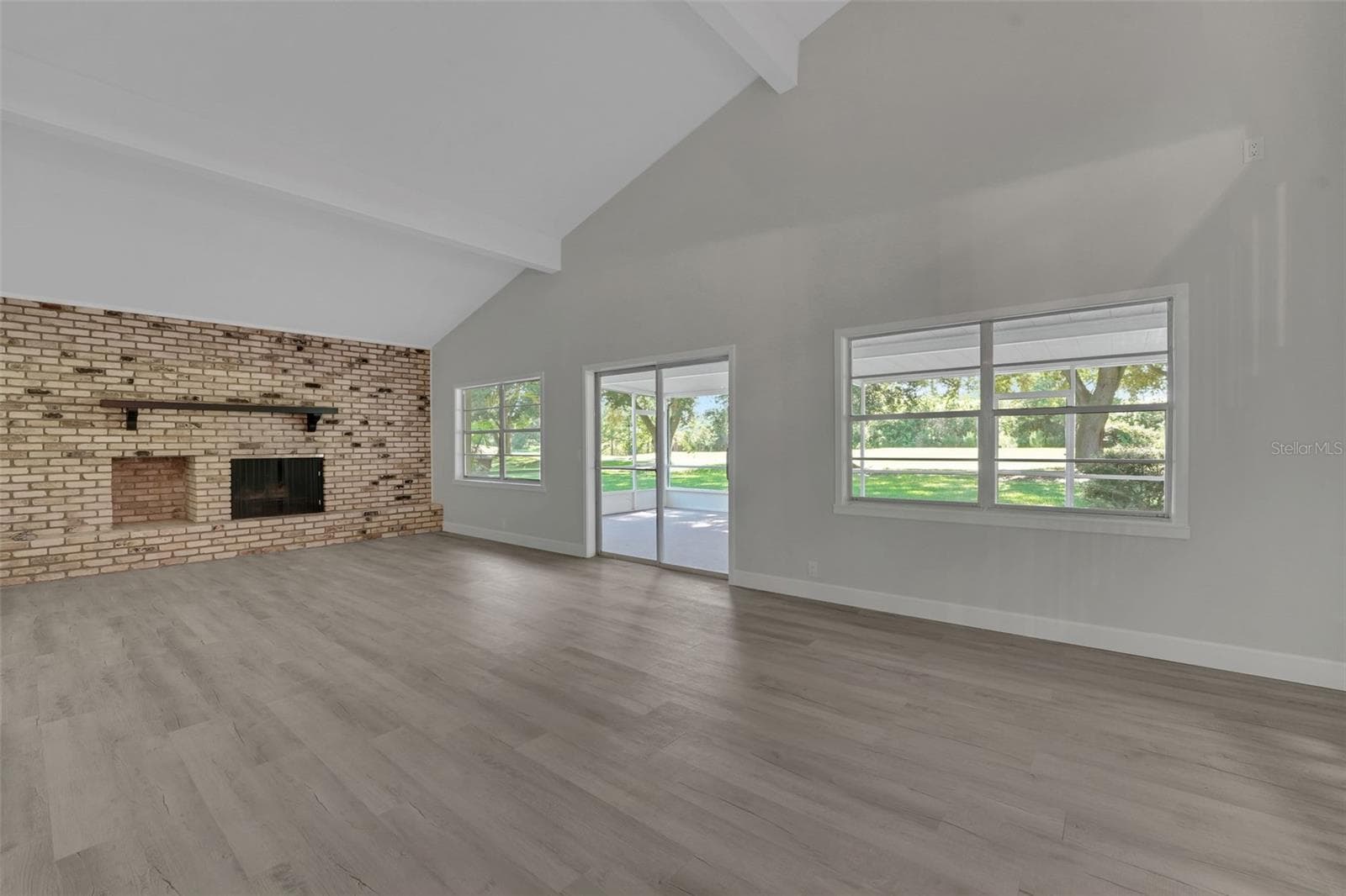 Single Family Residence at 300 GREENFIELD RD, WINTER HAVEN, photo 14 of 41