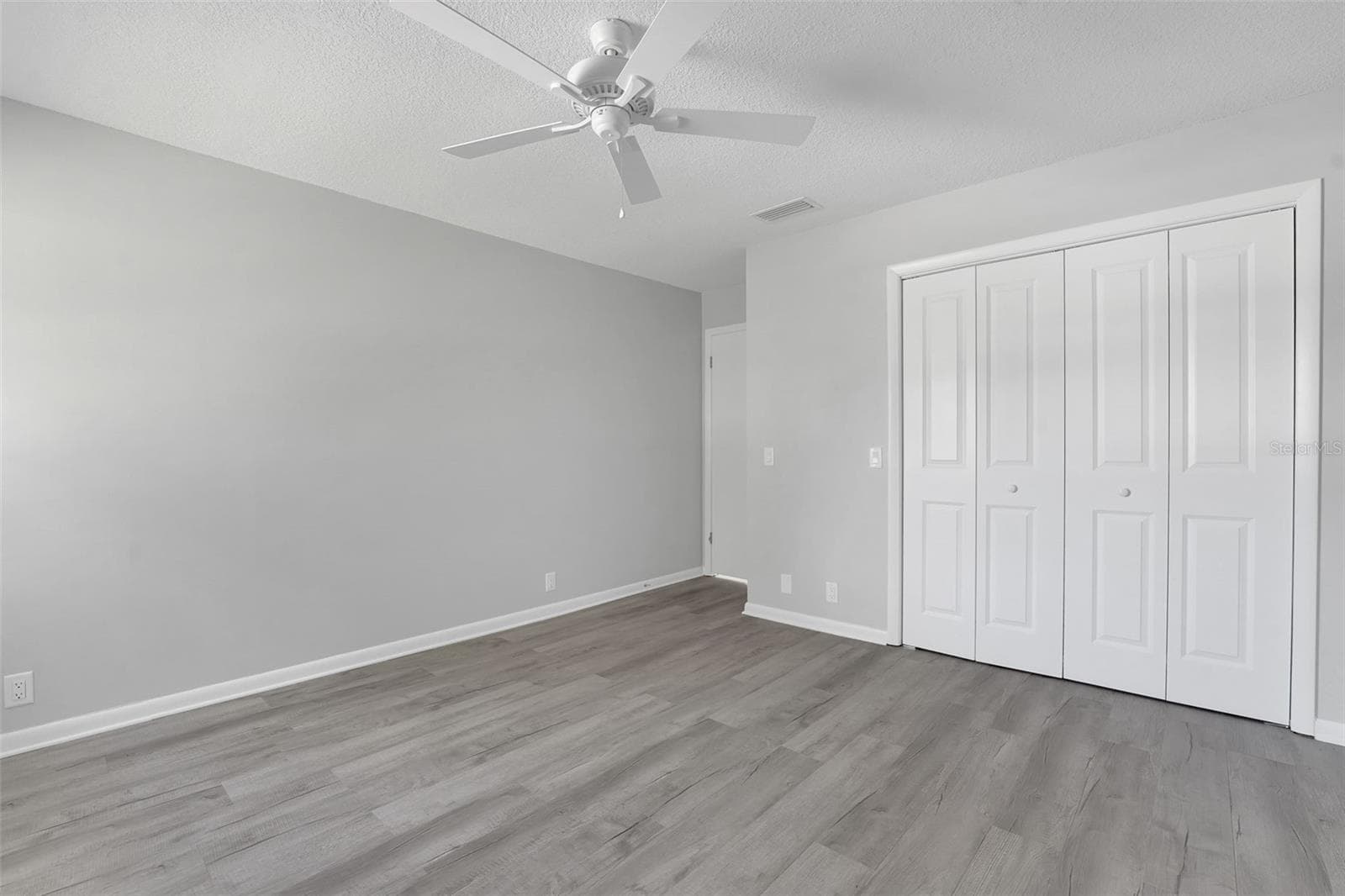 Single Family Residence at 300 GREENFIELD RD, WINTER HAVEN, photo 22 of 41