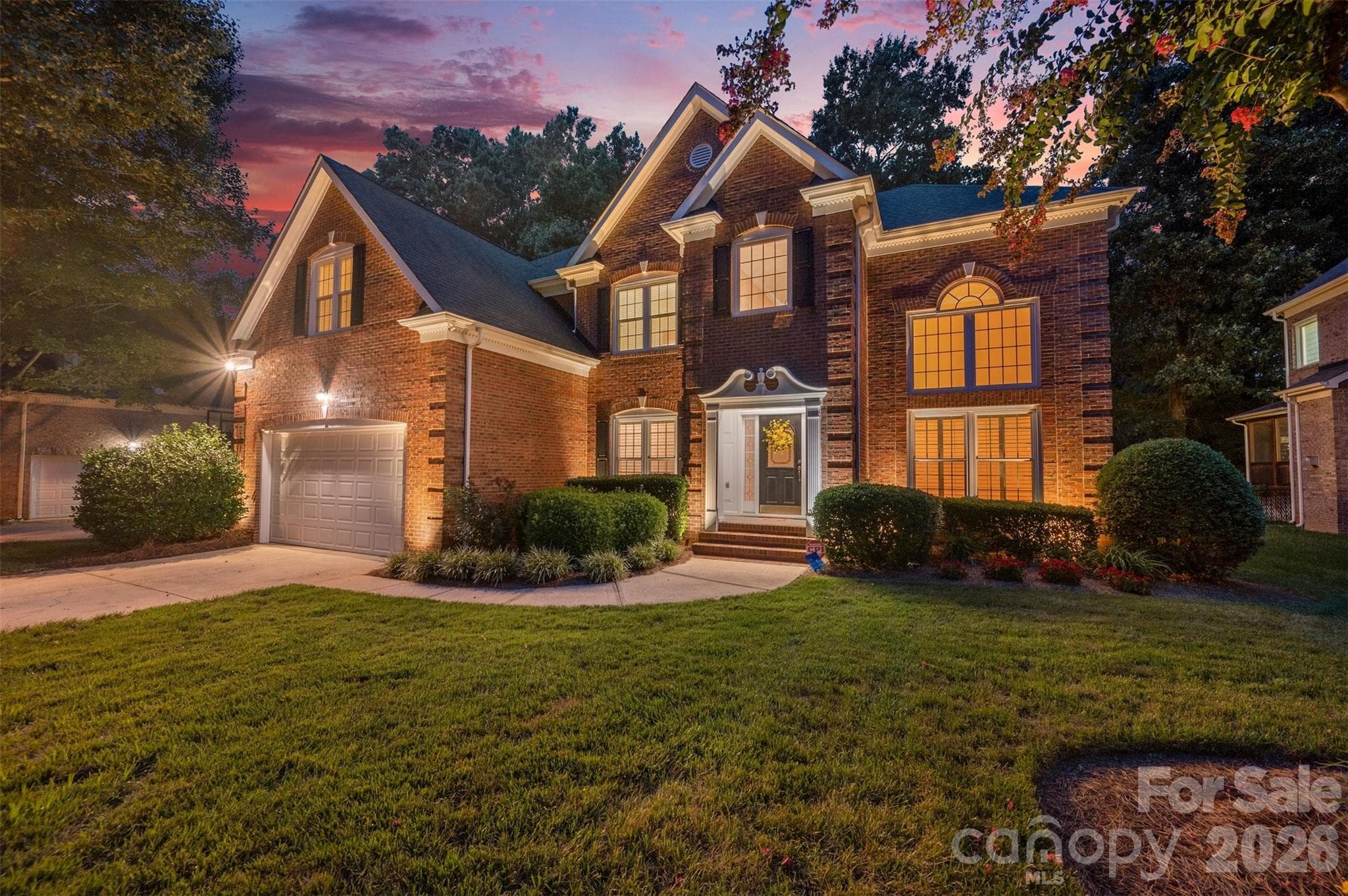 Single Family Residence at 10110 Paradise Ridge Road, Charlotte, photo 34 of 40