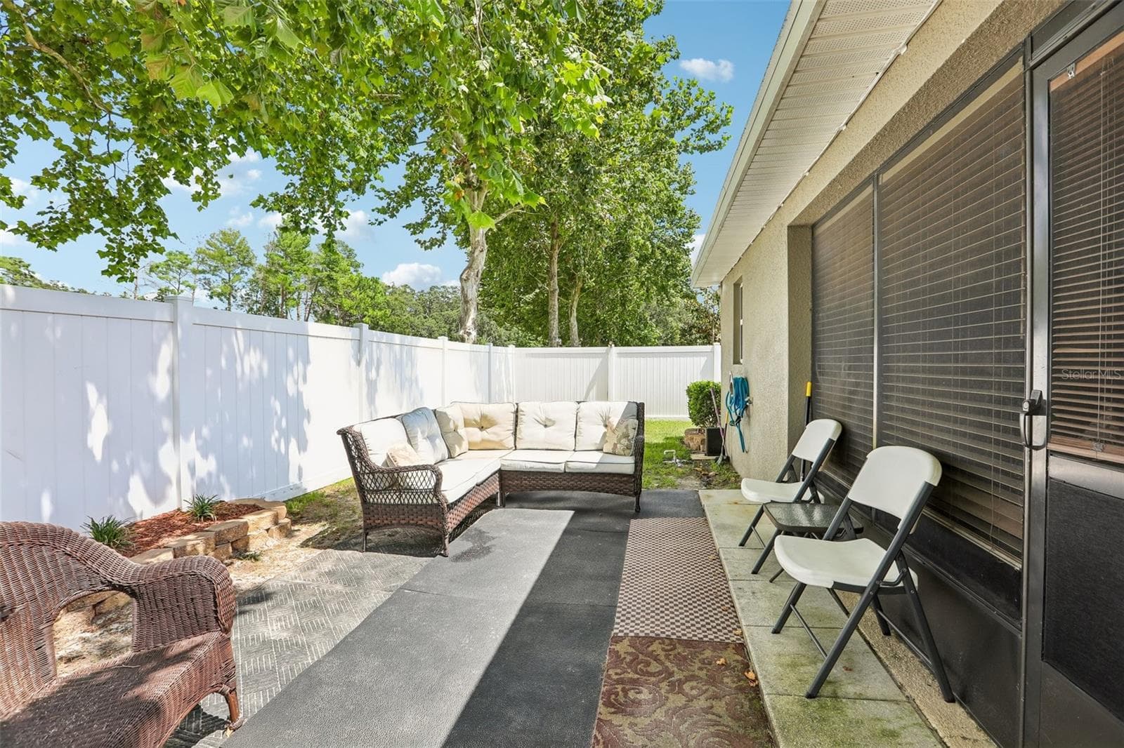 Single Family Residence at 16214 VINE CLIFF AVE, HUDSON, photo 41 of 59