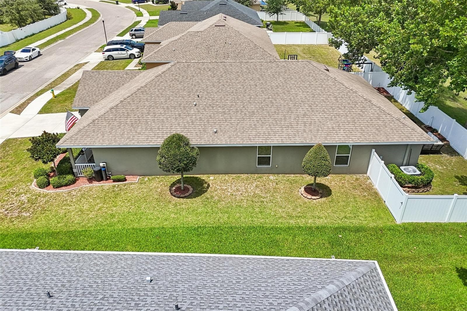 Single Family Residence at 16214 VINE CLIFF AVE, HUDSON, photo 49 of 59