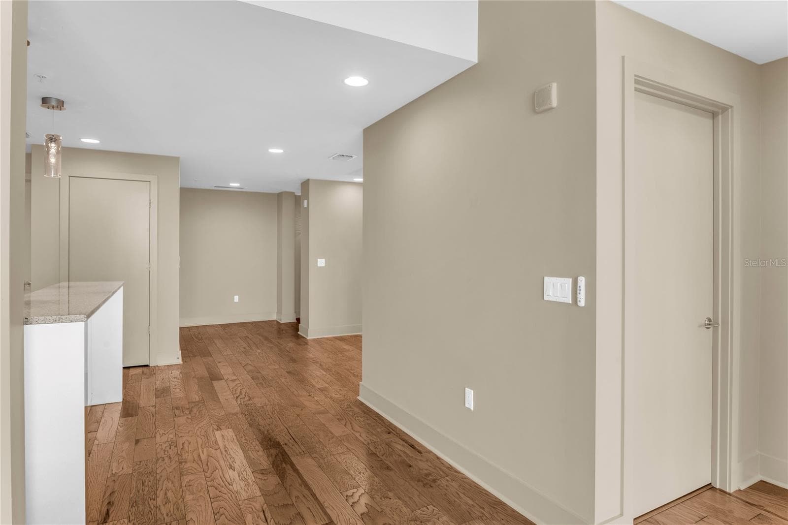 Condominium at 260 S OSCEOLA AVE #1602, ORLANDO, photo 9 of 33