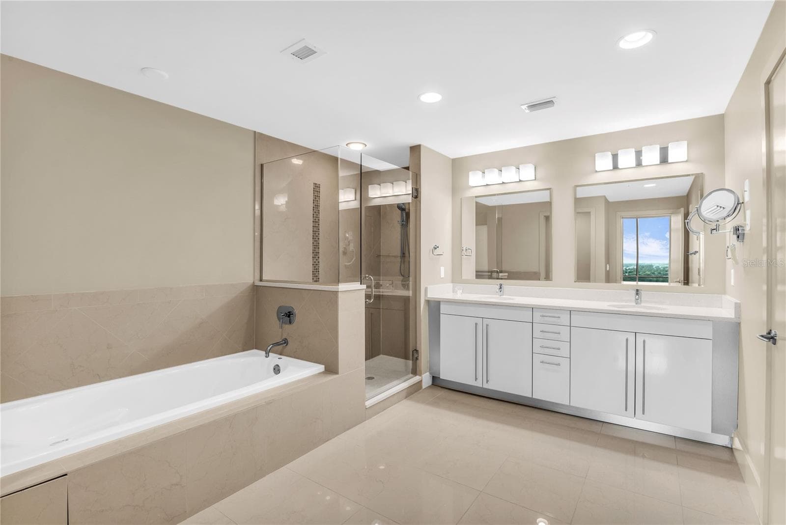 Primary Bathroom - 260 S OSCEOLA AVE #1602, ORLANDO