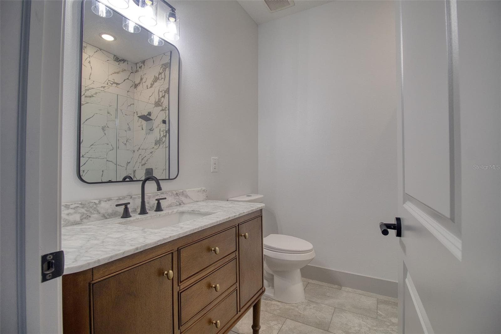 Bathroom - Mother-in-Law Suite - 1246 HERSCHELL ST, LAKELAND