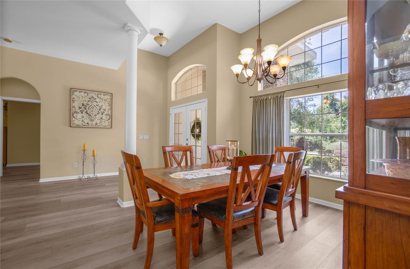Dining - 9807 E LAKE TAHOE DR, INVERNESS