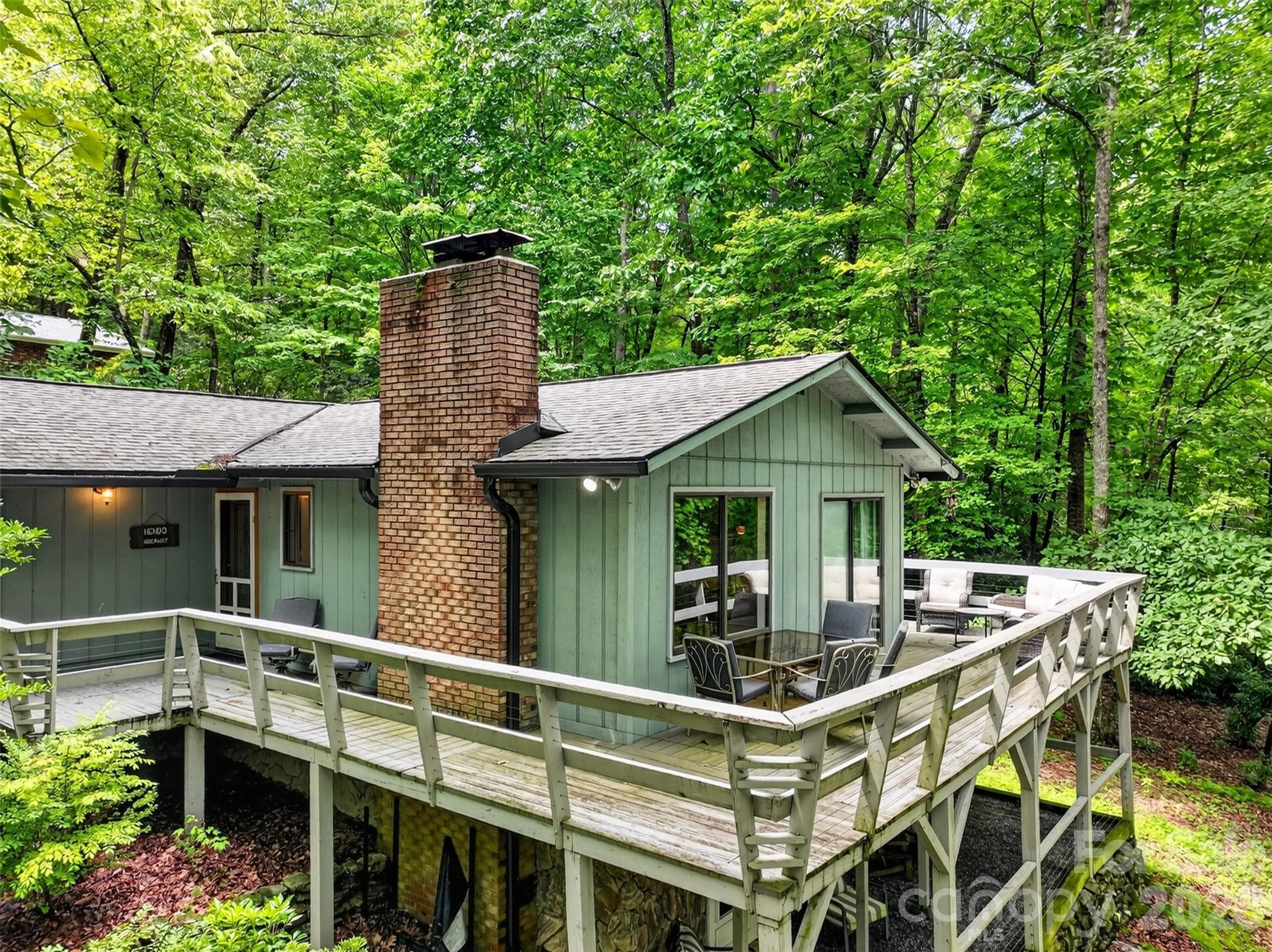 Single Family Residence at 2 Bear Rock Loop Road, Hendersonville, photo 28 of 30
