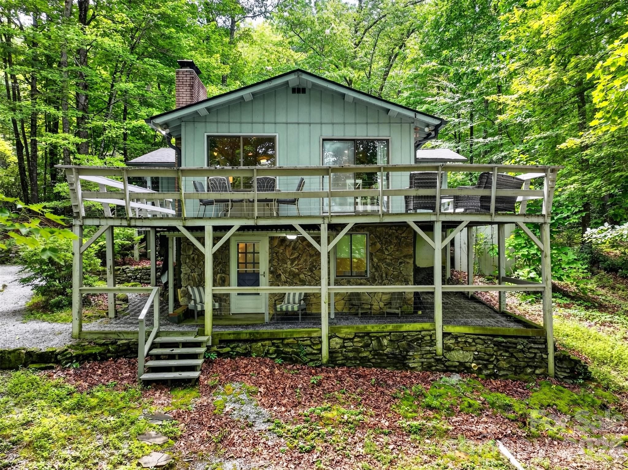 Single Family Residence at 2 Bear Rock Loop Road, Hendersonville, photo 29 of 30