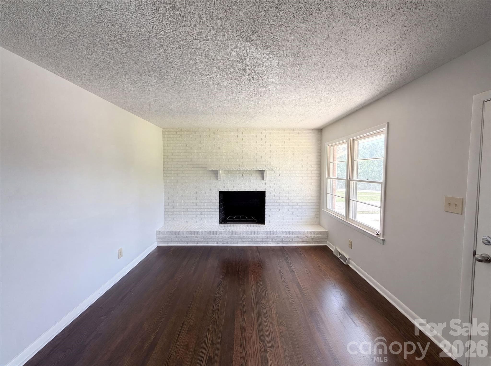 Single Family Residence at 310 W Indiana Avenue, Bessemer City, photo 3 of 15