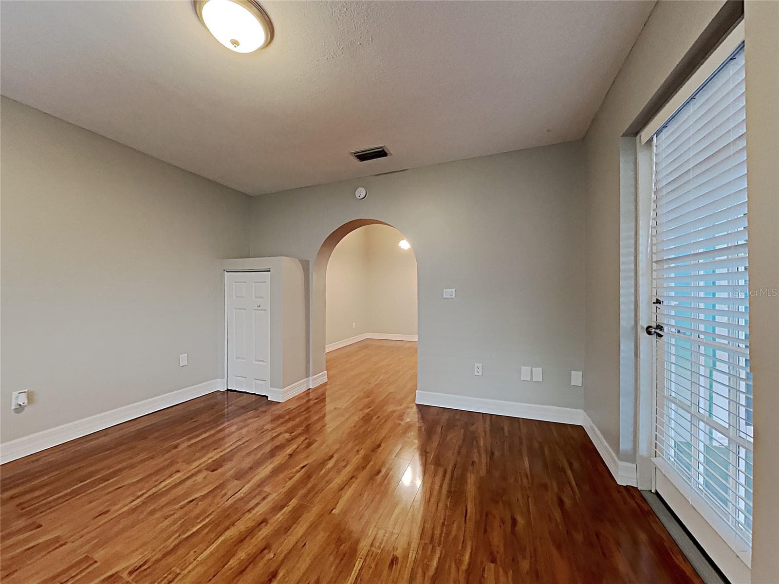 Single Family Residence at 1237 BARMERE LN, BRANDON, photo 12 of 21