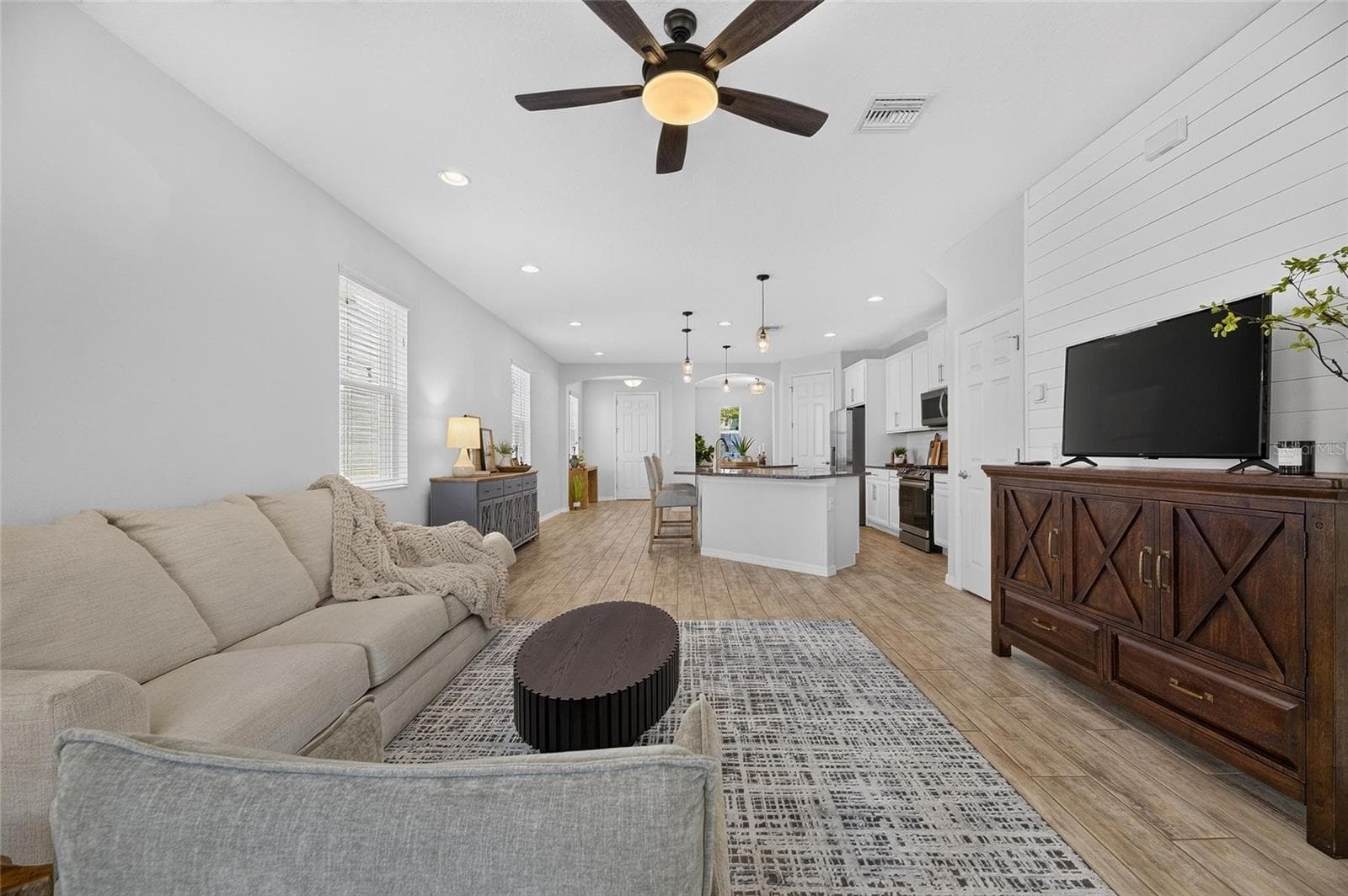 Single Family Residence at 7113 BOWSPIRIT PL, APOLLO BEACH, photo 28 of 84