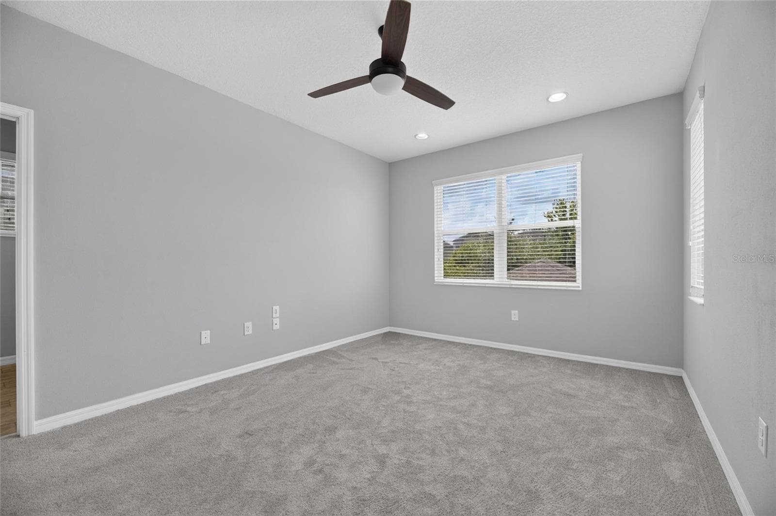 Single Family Residence at 7113 BOWSPIRIT PL, APOLLO BEACH, photo 35 of 84