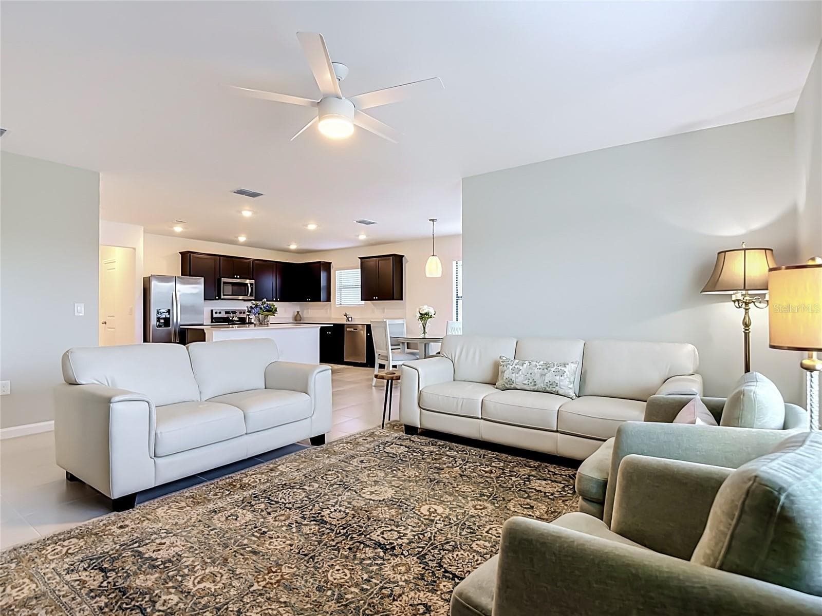 Single Family Residence at 1211 CALOOSA COVE DR, LABELLE, photo 16 of 72