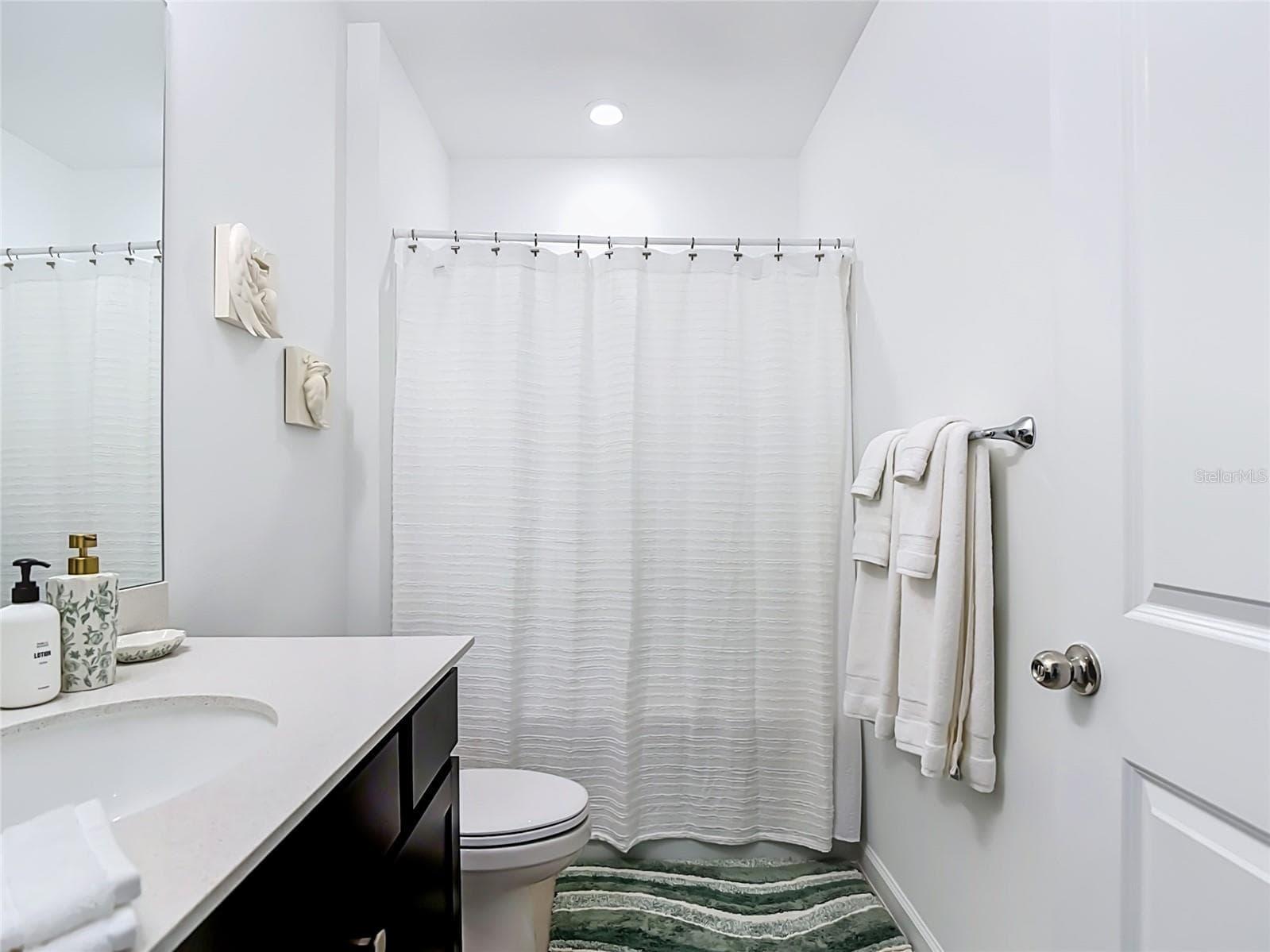 Single Family Residence at 1211 CALOOSA COVE DR, LABELLE, photo 34 of 72