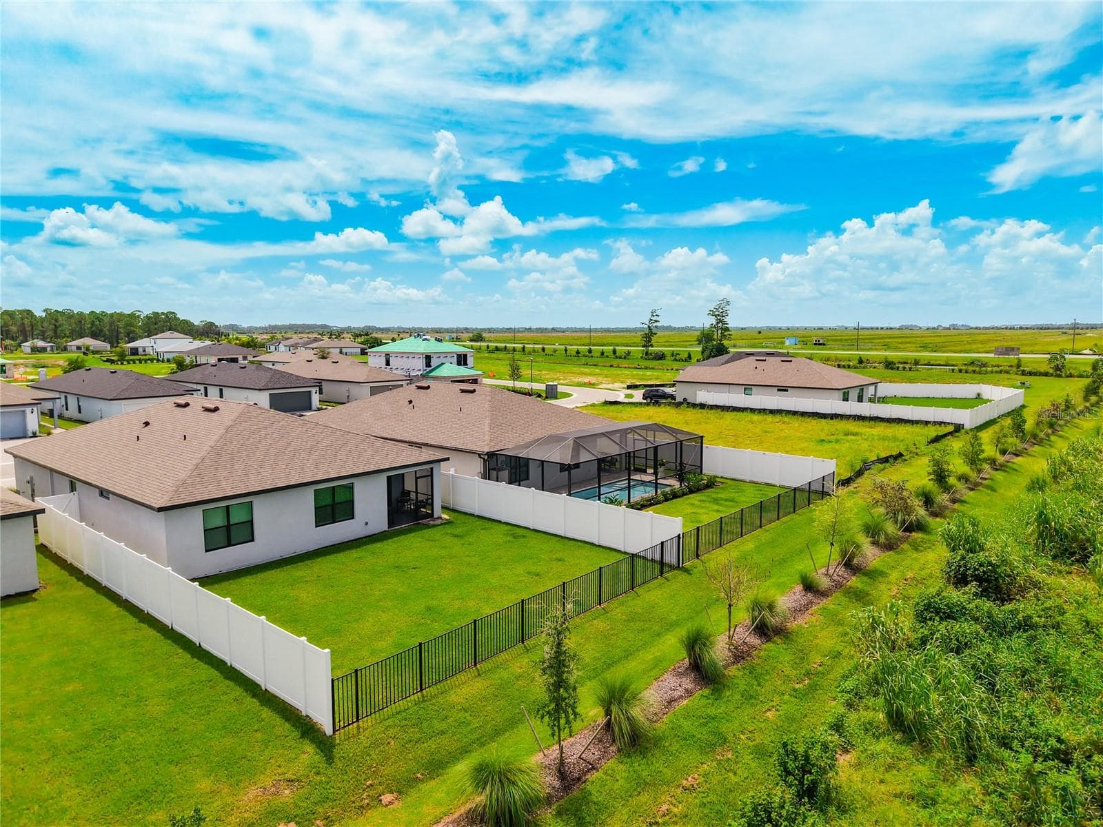 Single Family Residence at 1211 CALOOSA COVE DR, LABELLE, photo 49 of 72