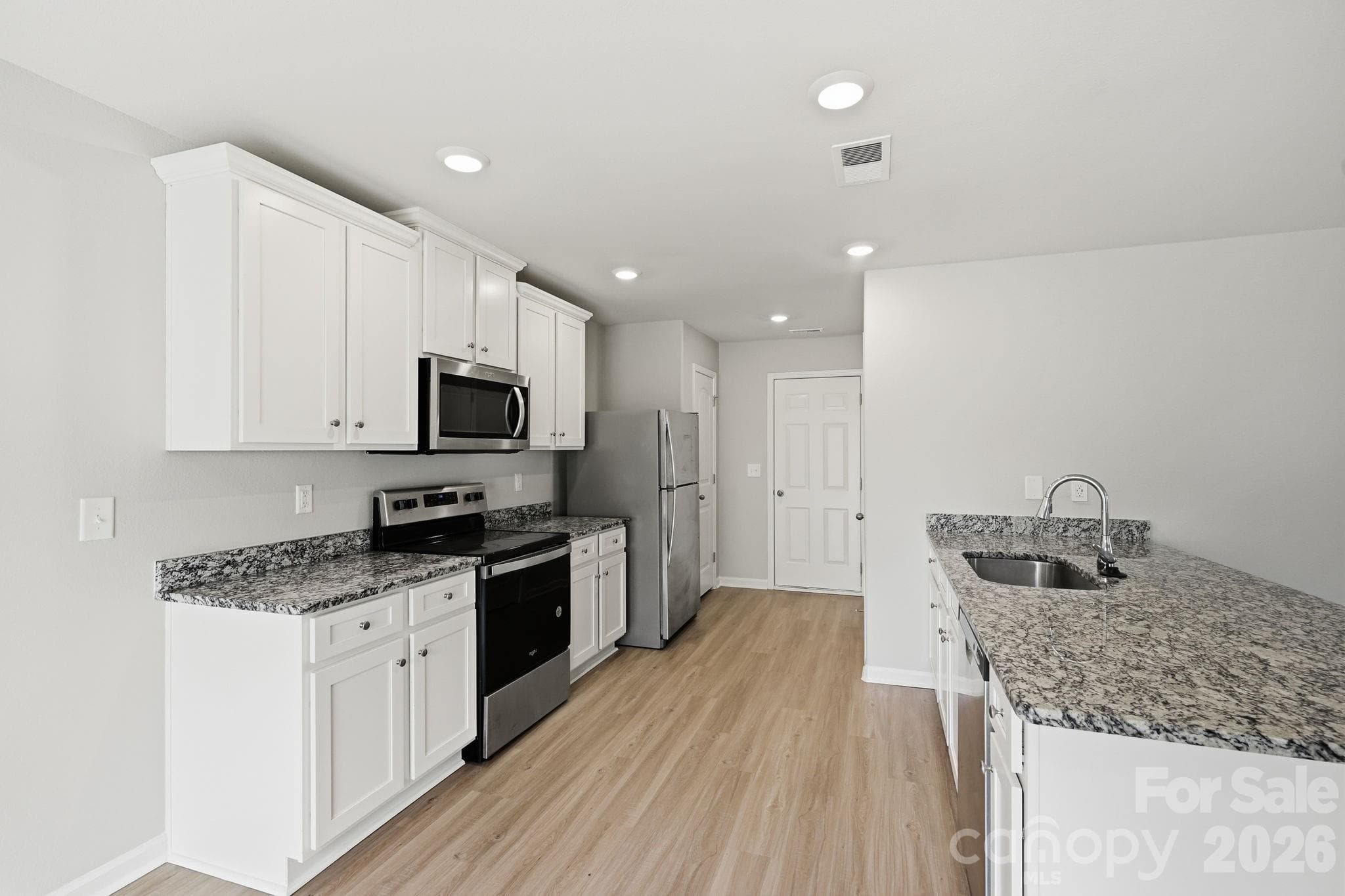 Single Family Residence at 3404 Clover Valley Drive, Gastonia, photo 14 of 42