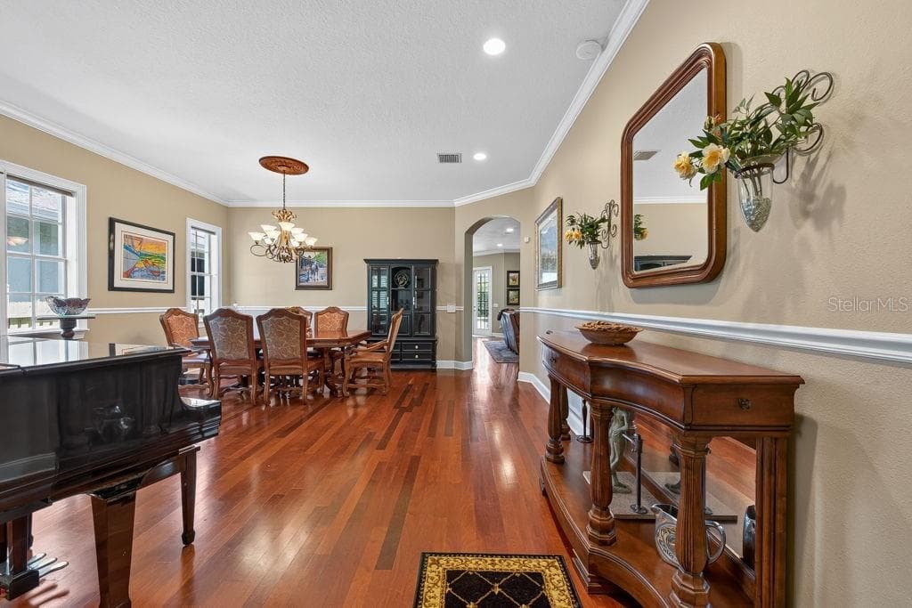 Single Family Residence at 5916 S 6TH ST, TAMPA, photo 6 of 79