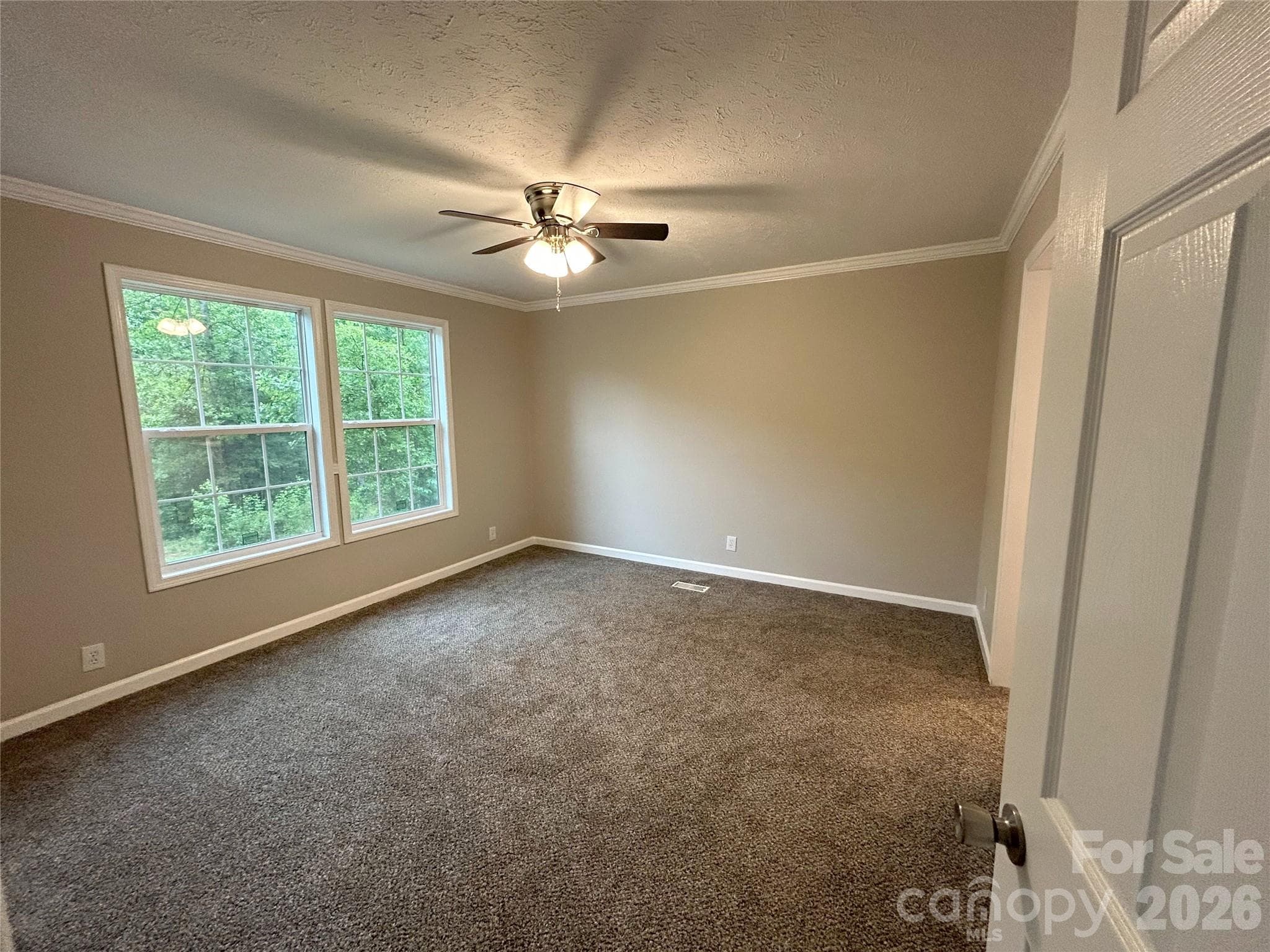 Single Family Residence at 3153 Bear Trail Drive, Lenoir, photo 13 of 18