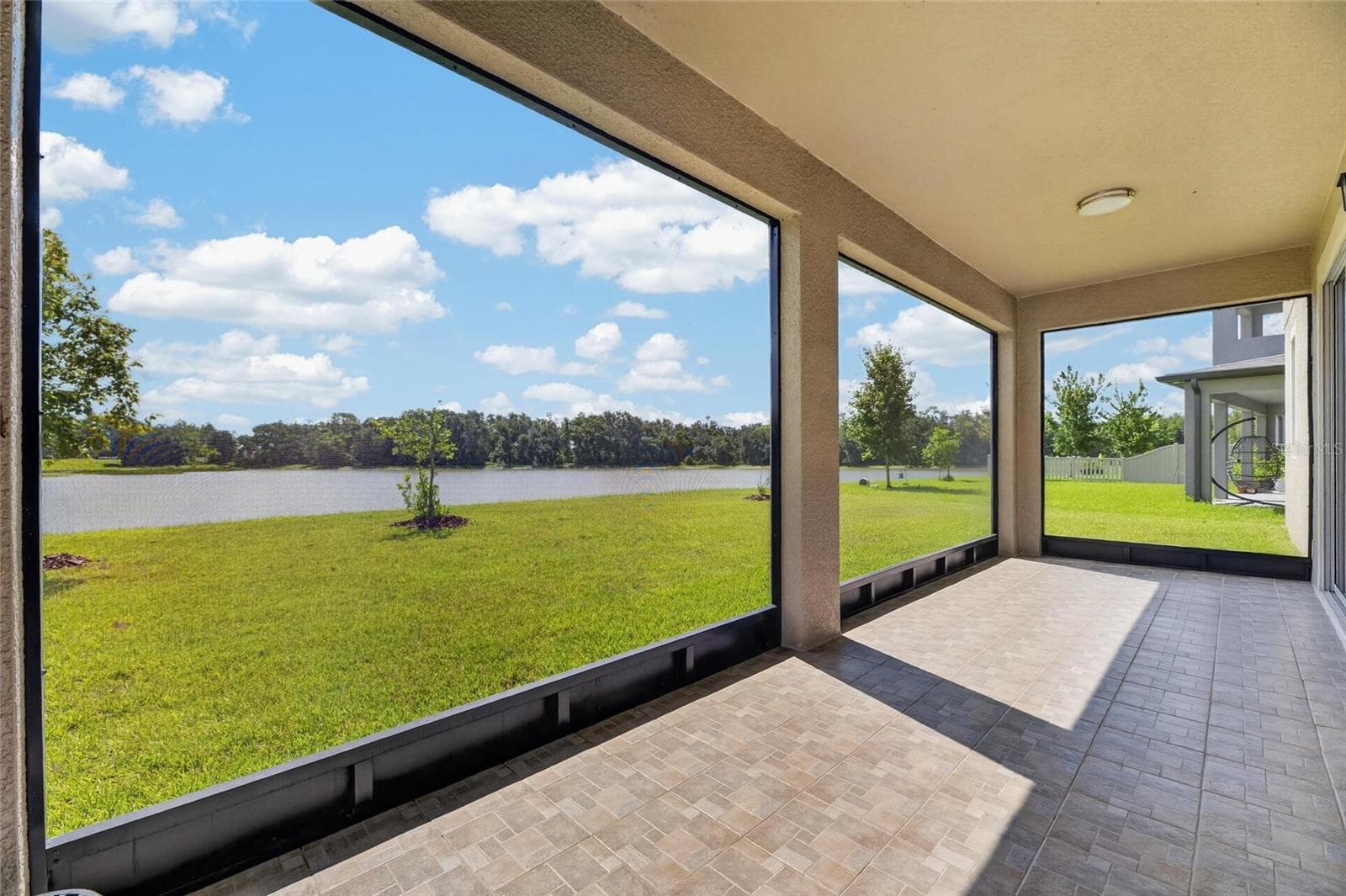 Single Family Residence at 10845 SUNDRIFT DR, TAMPA, photo 31 of 89