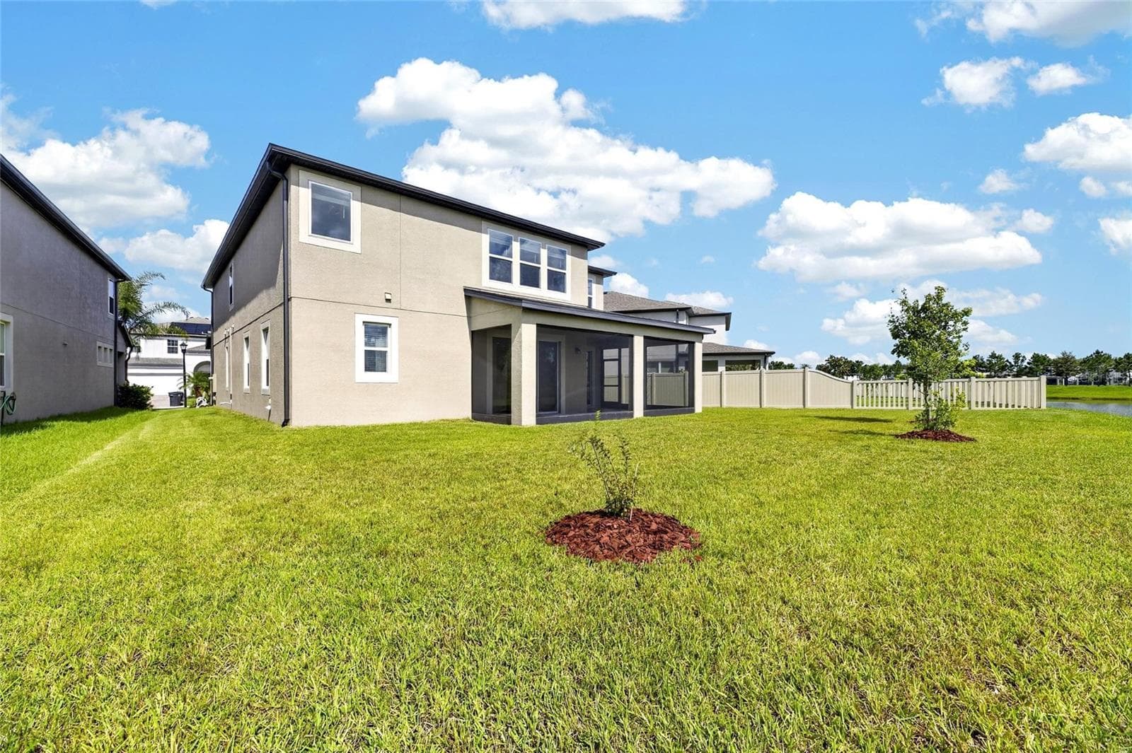 Single Family Residence at 10845 SUNDRIFT DR, TAMPA, photo 34 of 89