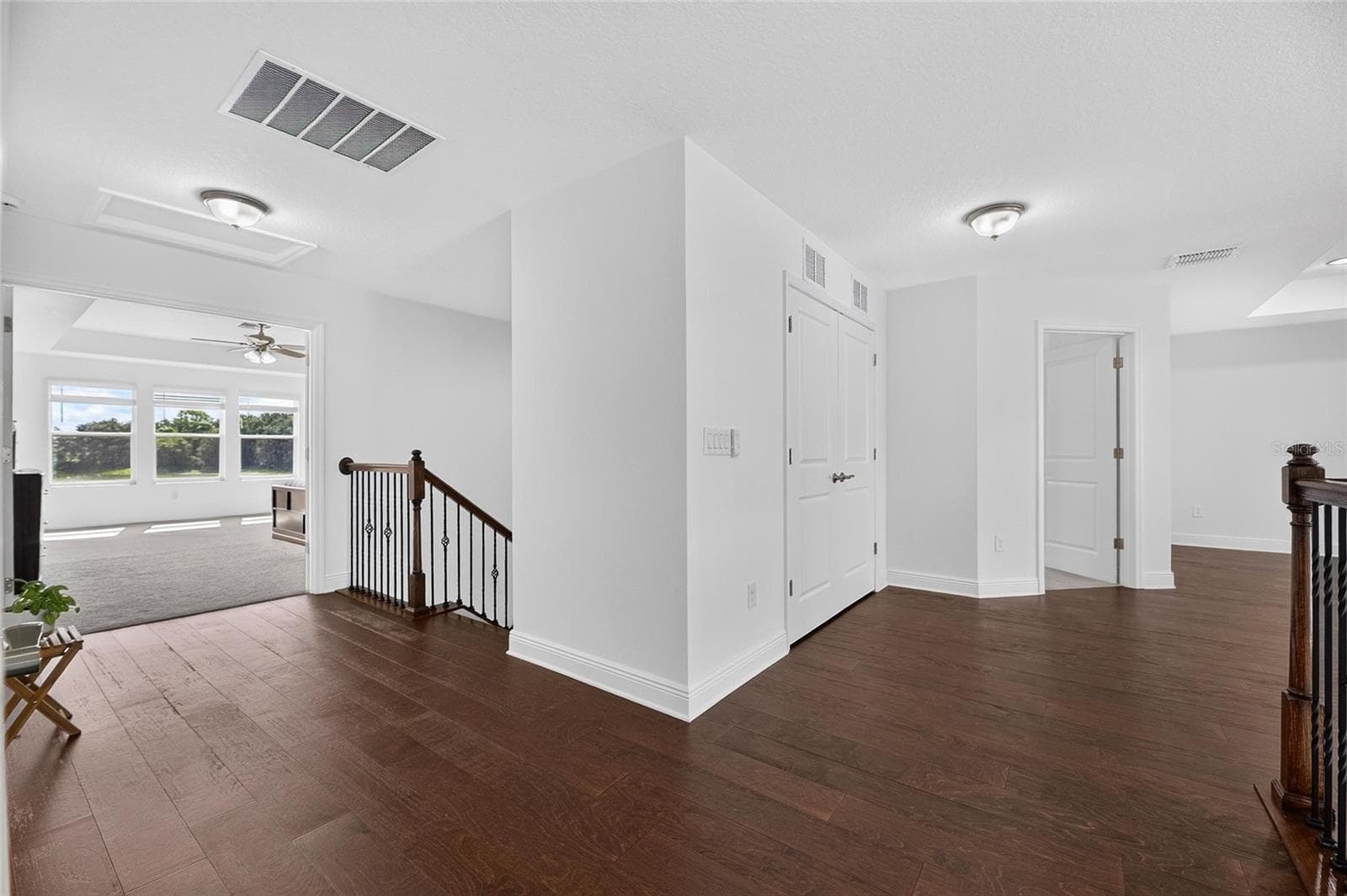 Single Family Residence at 10845 SUNDRIFT DR, TAMPA, photo 41 of 89