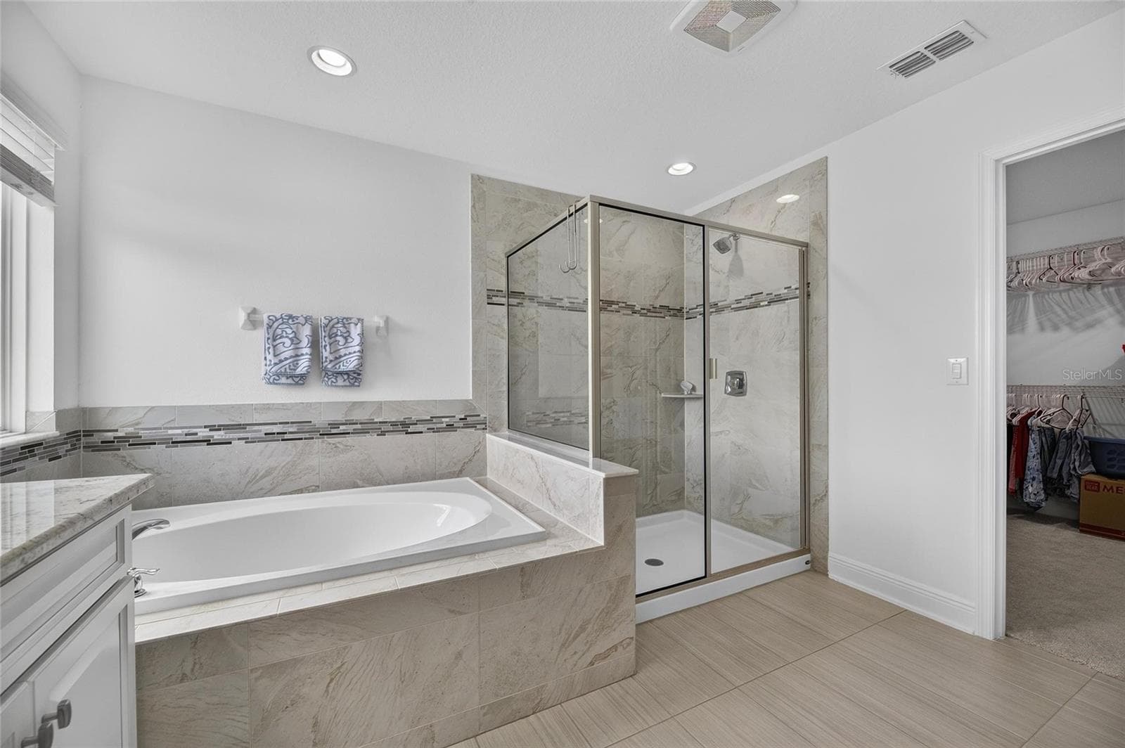 Single Family Residence at 10845 SUNDRIFT DR, TAMPA, photo 64 of 89