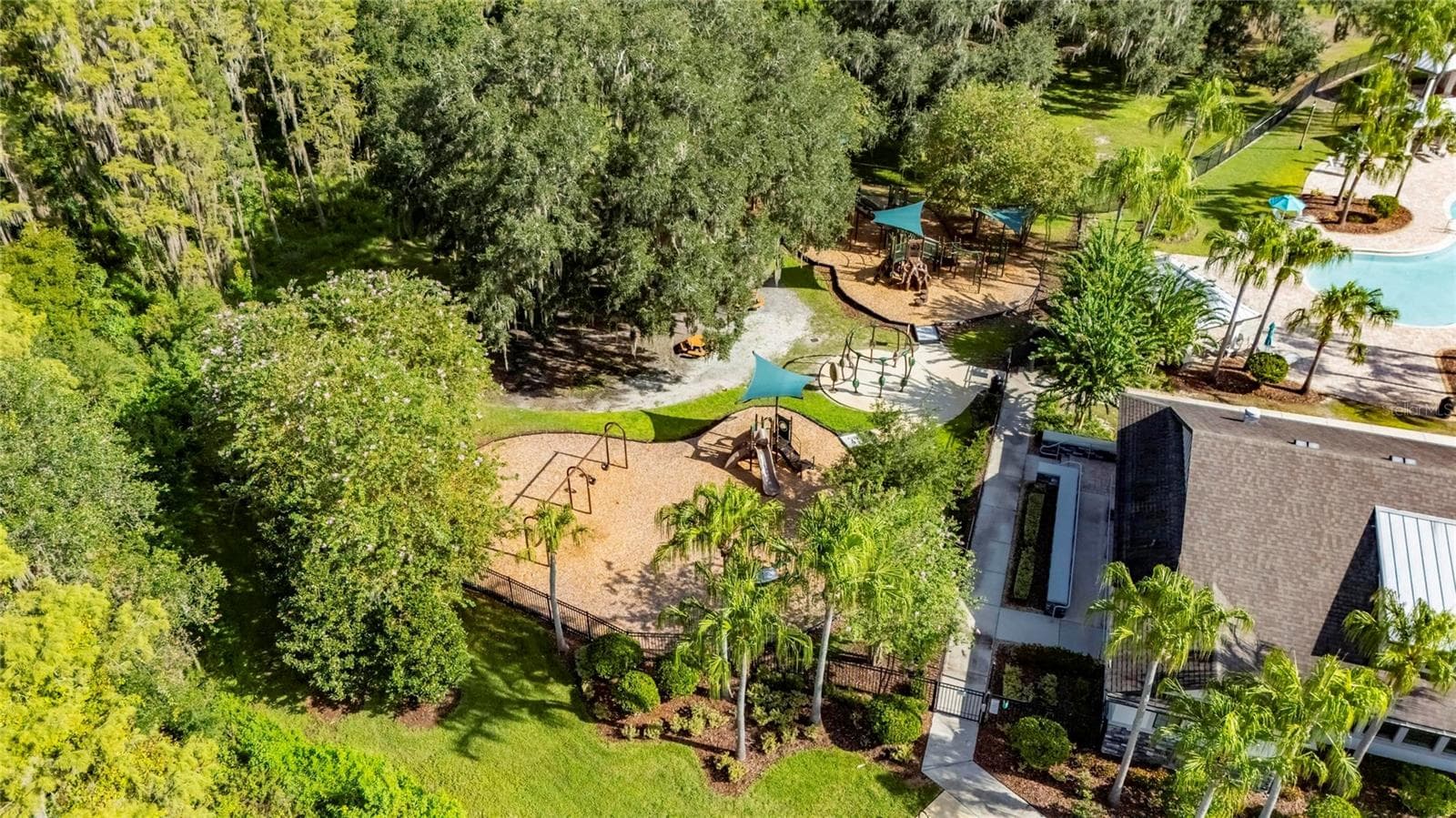 Single Family Residence at 10845 SUNDRIFT DR, TAMPA, photo 80 of 89