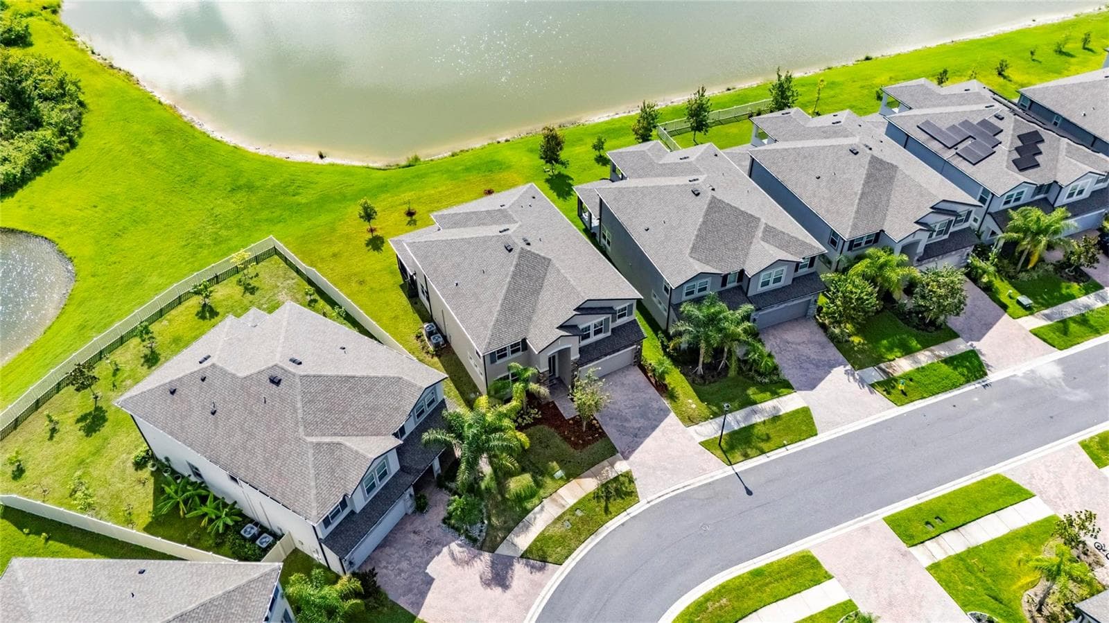 Single Family Residence at 10845 SUNDRIFT DR, TAMPA, photo 84 of 89