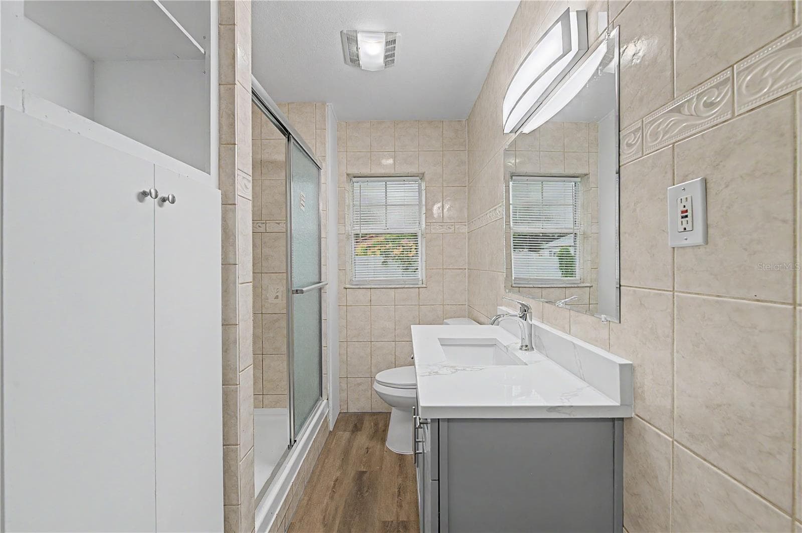 Guest Bathroom, completed updated - 810 E 120TH AVE, TAMPA