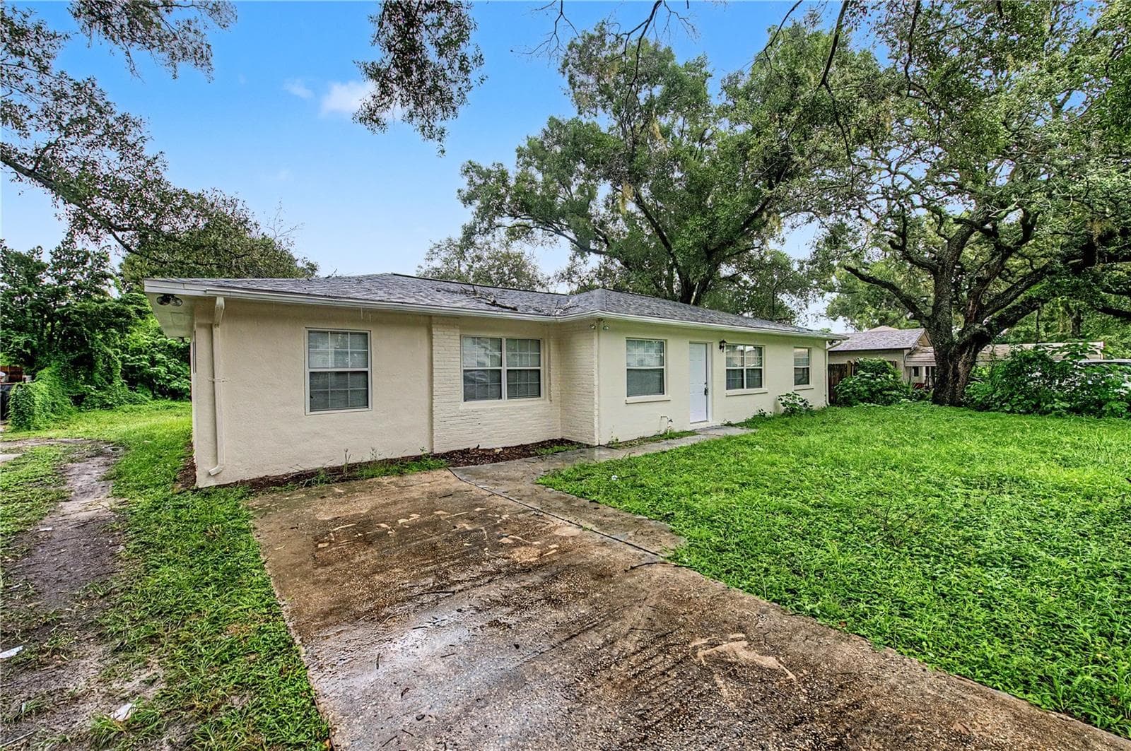 Single Family Residence at 810 E 120TH AVE, TAMPA, photo 41 of 49