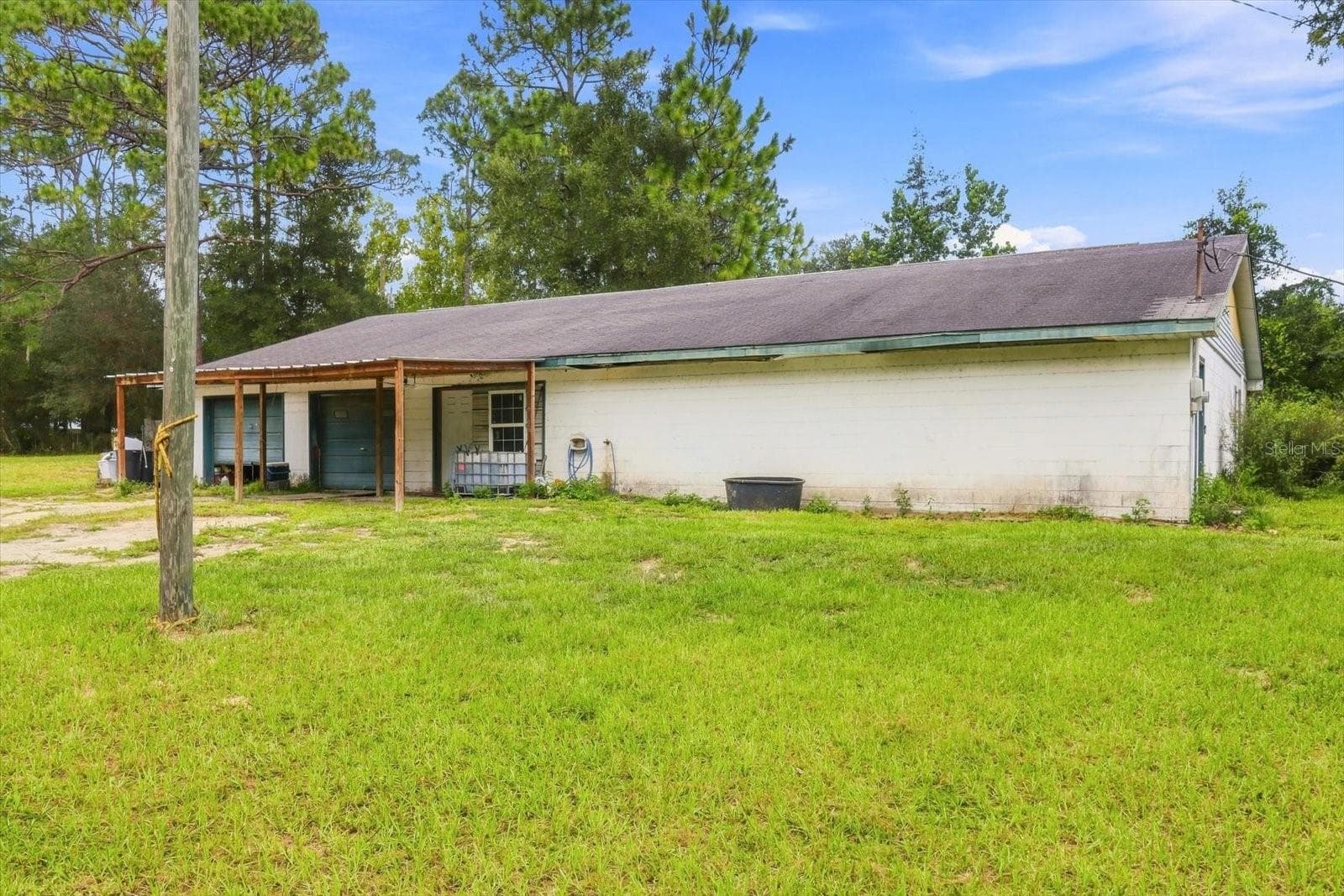 Single Family Residence at 3750 SW 181ST CT, DUNNELLON, photo 2 of 48