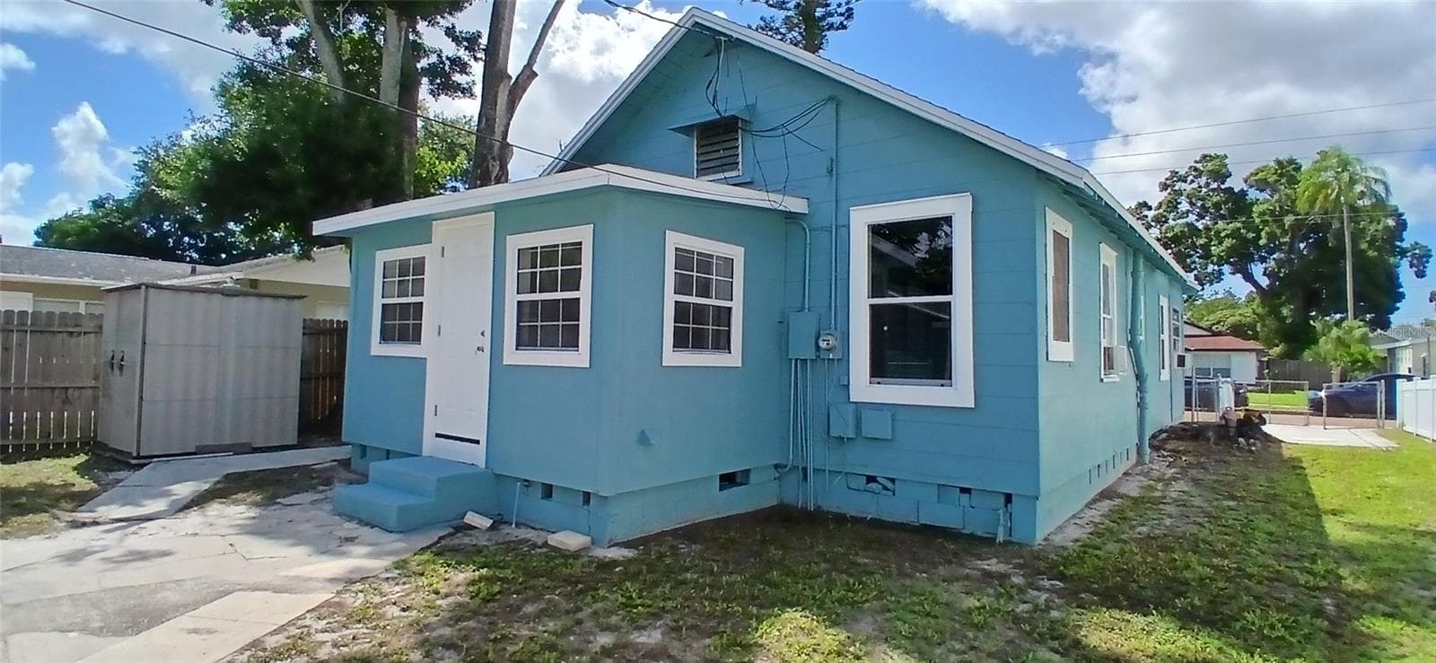Back Exterior - 2055 28TH AVE N, ST PETERSBURG