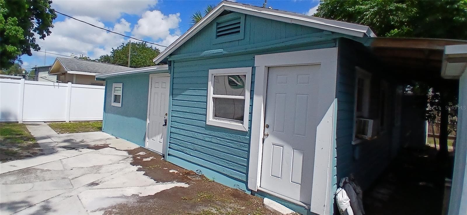 Studio - 2055 28TH AVE N, ST PETERSBURG