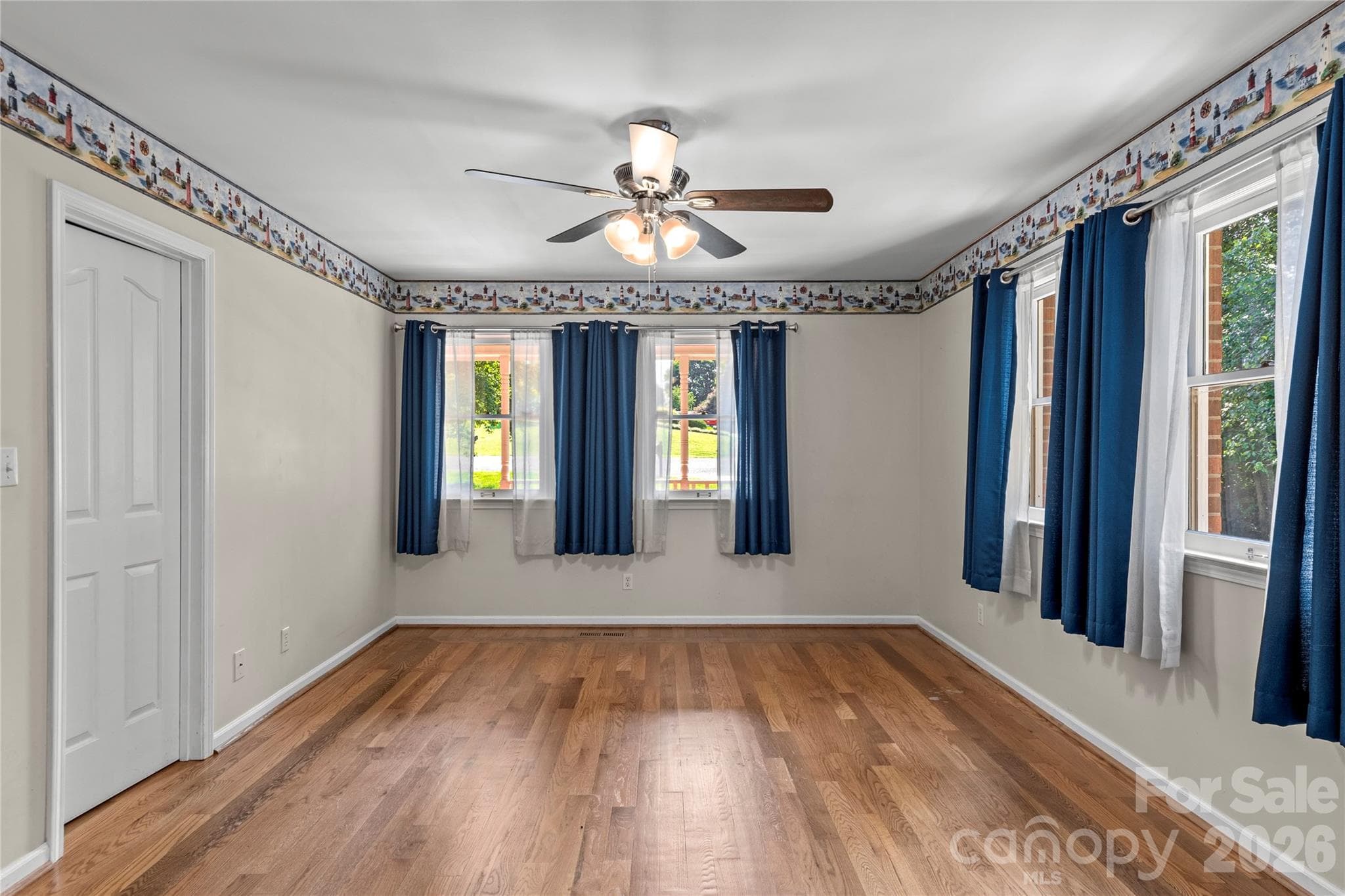 Single Family Residence at 6045 Stone Bluff Drive, Clemmons, photo 22 of 46