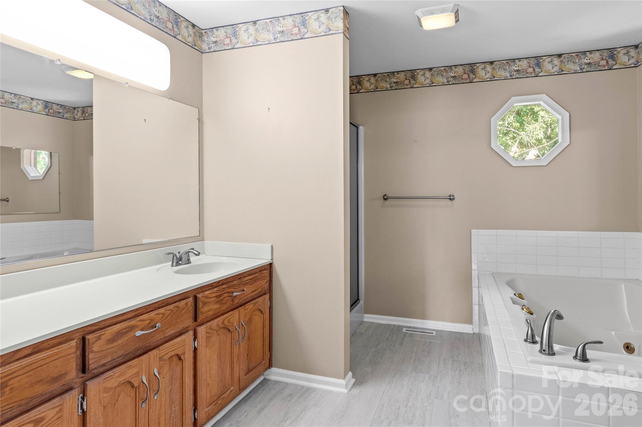 Single Family Residence at 6045 Stone Bluff Drive, Clemmons, photo 24 of 46