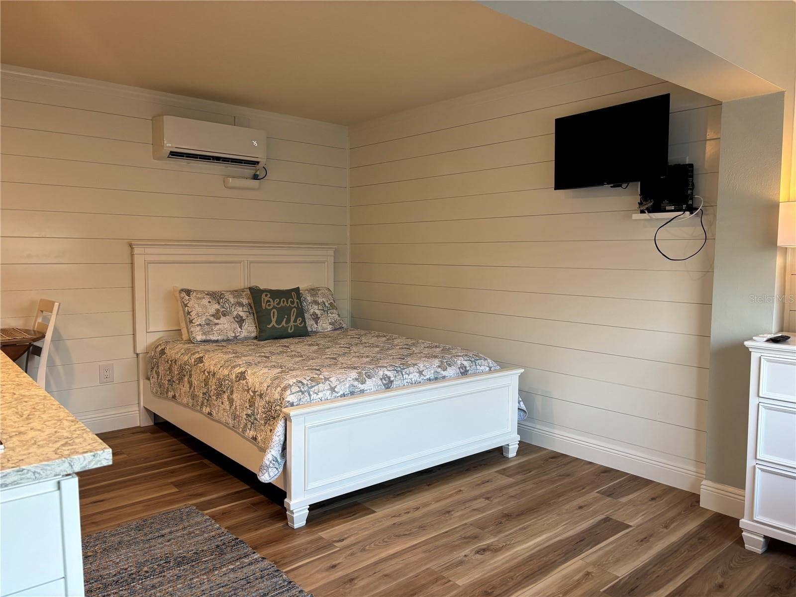 Condominium at 170 ROOSEVELT DR #17, SARASOTA, photo 12 of 18