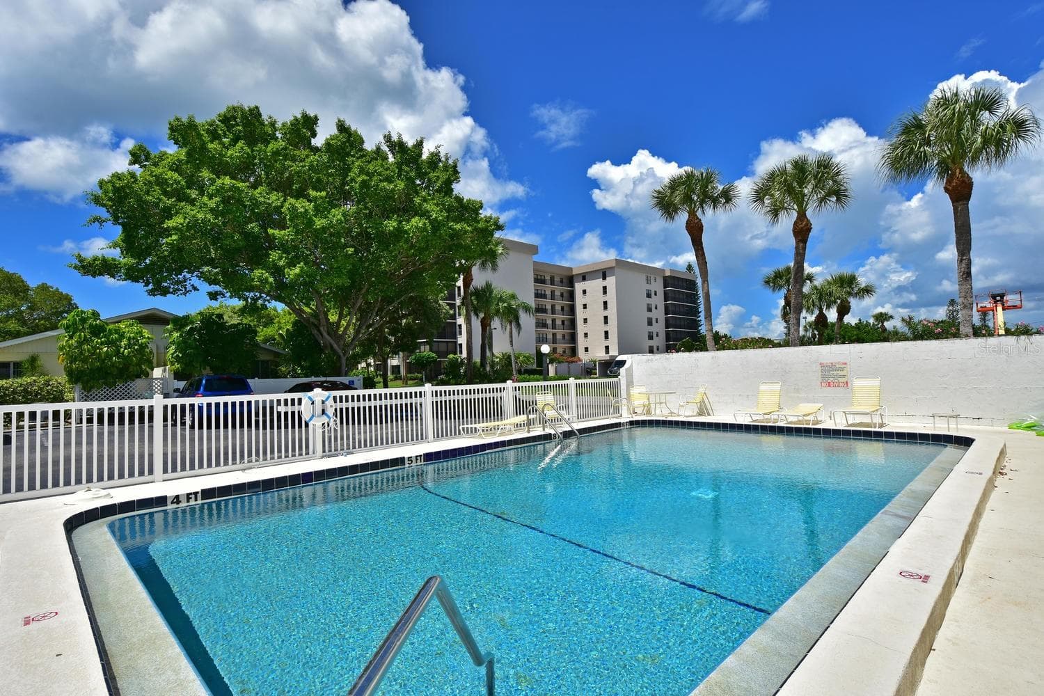 Condominium at 170 ROOSEVELT DR #17, SARASOTA, photo 18 of 18