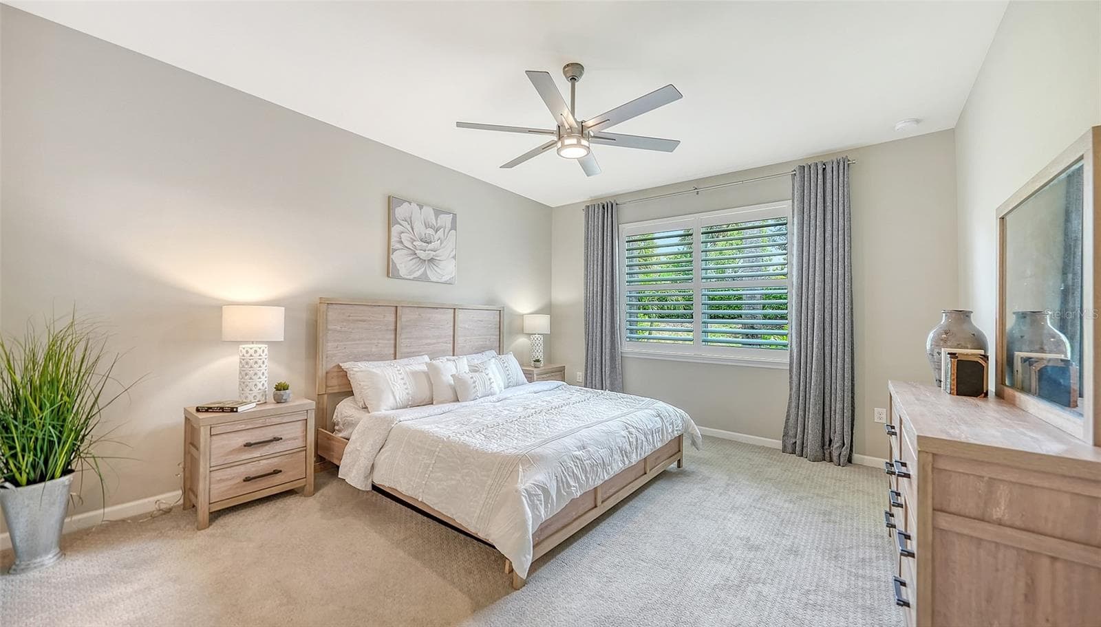 Primary Bedroom with Ensuite Bath & Walk-In Closet - 3355 ANCHOR BAY TRL, BRADENTON