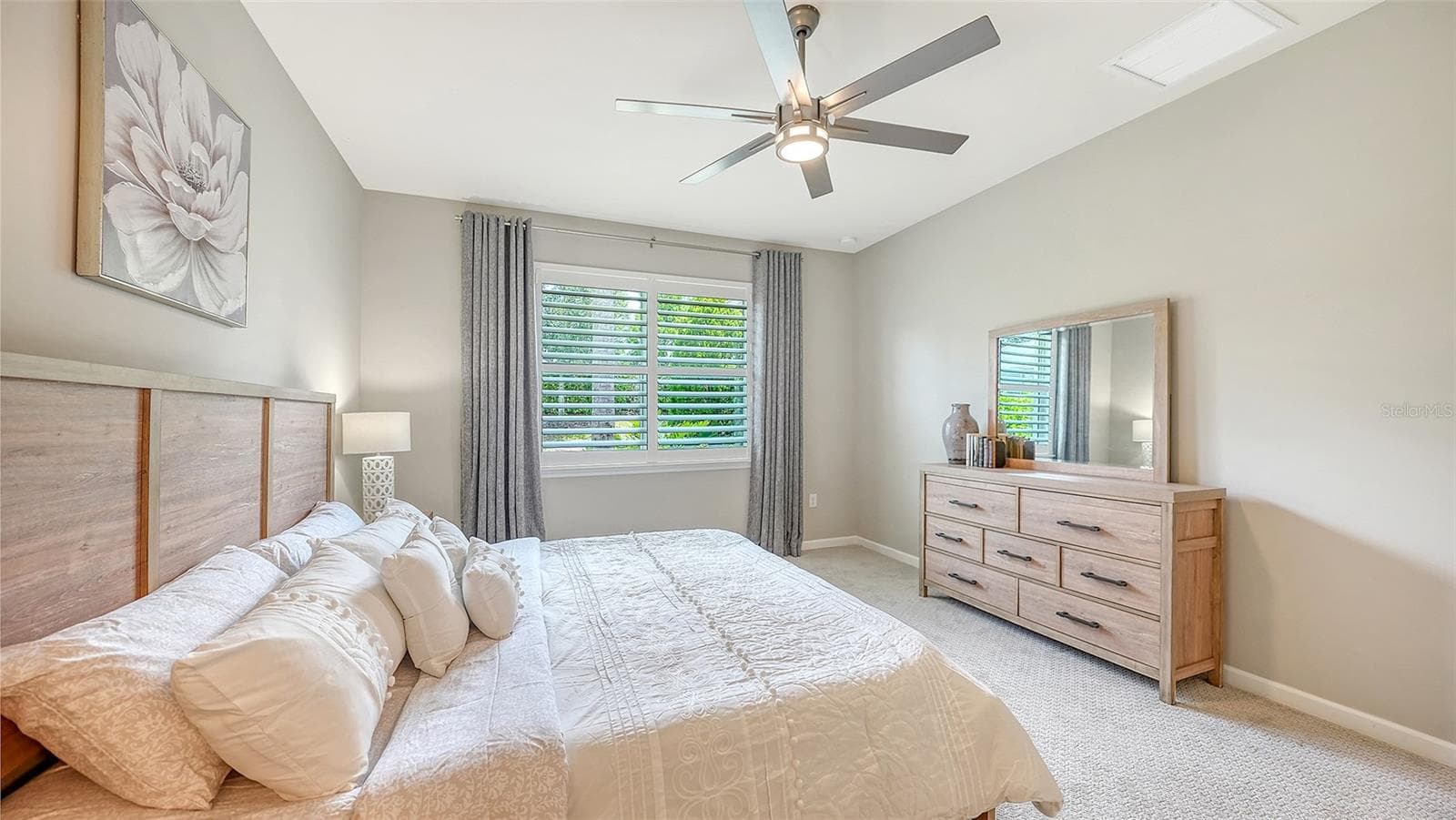 Primary Bedroom with Ensuite Bath & Walk-In Closet - 3355 ANCHOR BAY TRL, BRADENTON