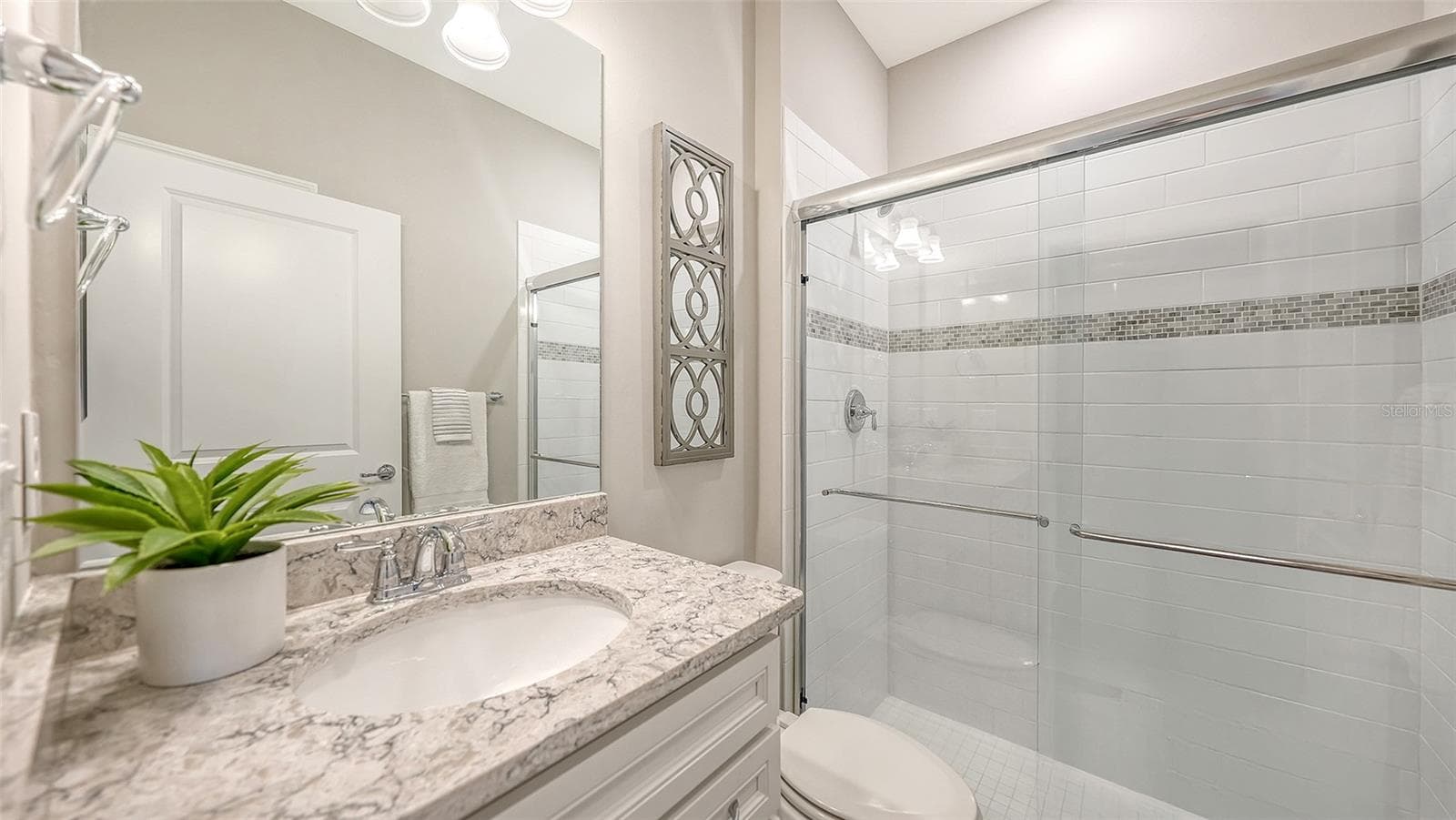 2nd Bathroom w/Step-In Shower - 3355 ANCHOR BAY TRL, BRADENTON