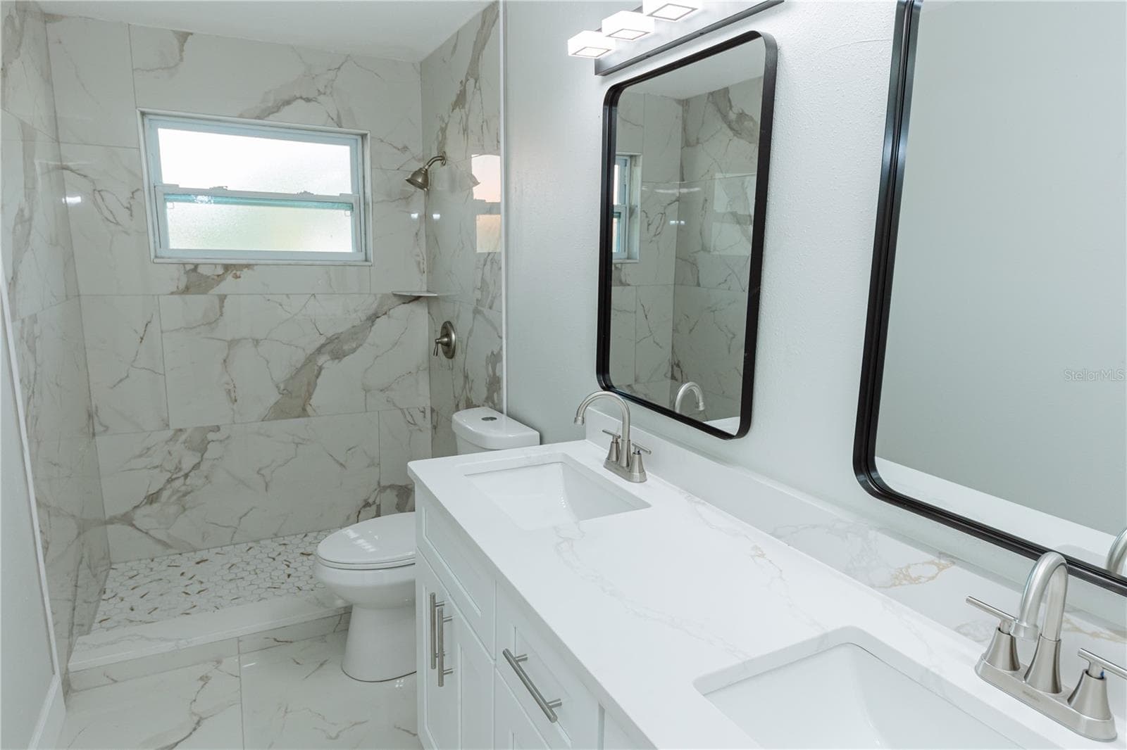 Single Family Residence at 1574 SOUVENIR DR, CLEARWATER, photo 16 of 99