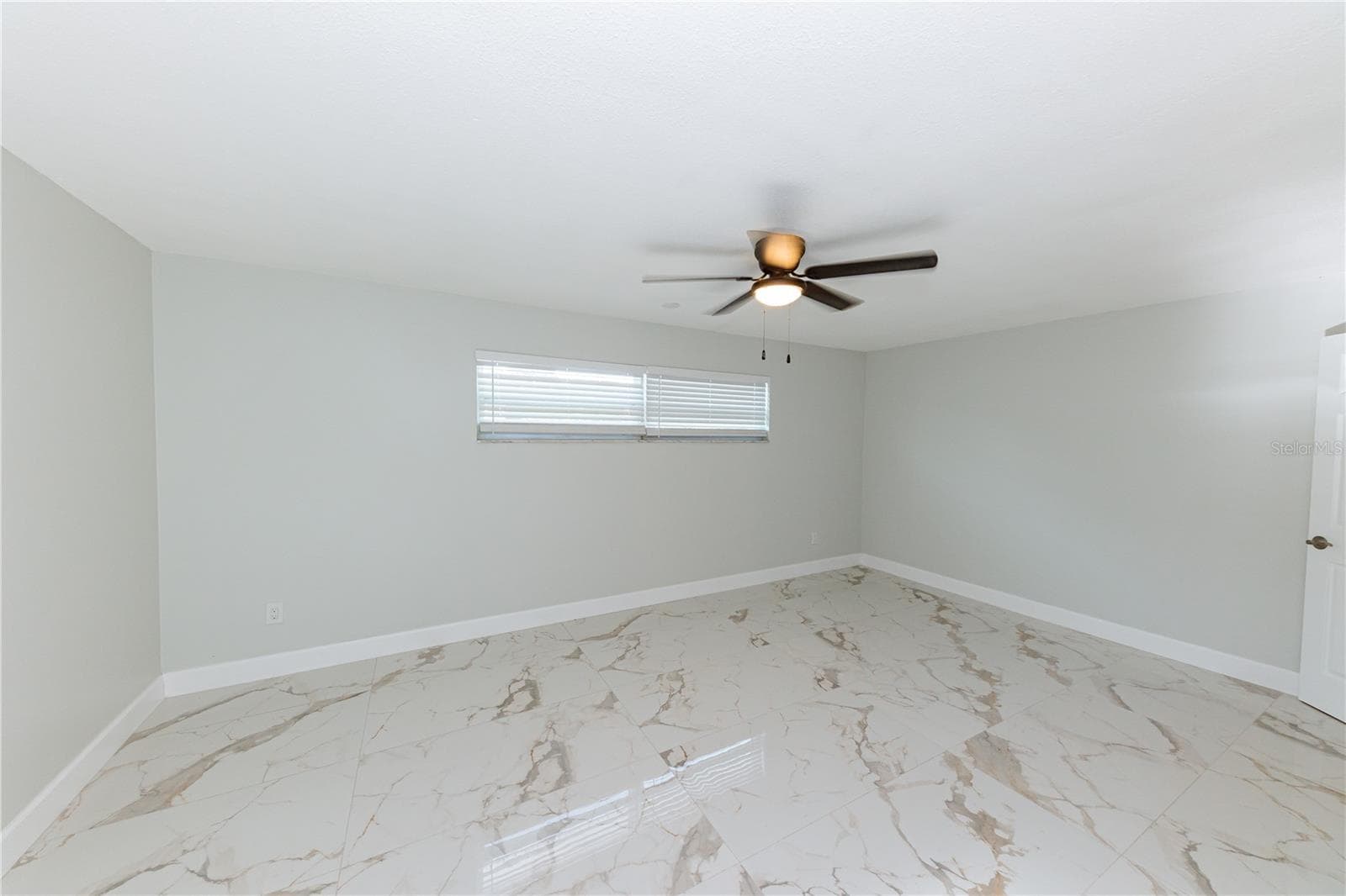 Single Family Residence at 1574 SOUVENIR DR, CLEARWATER, photo 36 of 99