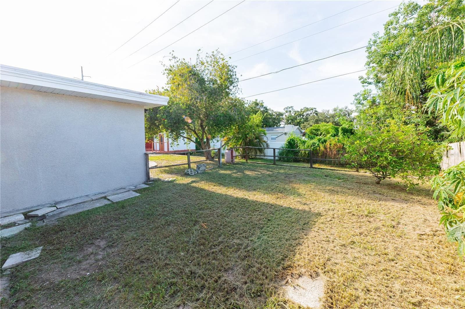 Single Family Residence at 1574 SOUVENIR DR, CLEARWATER, photo 42 of 99